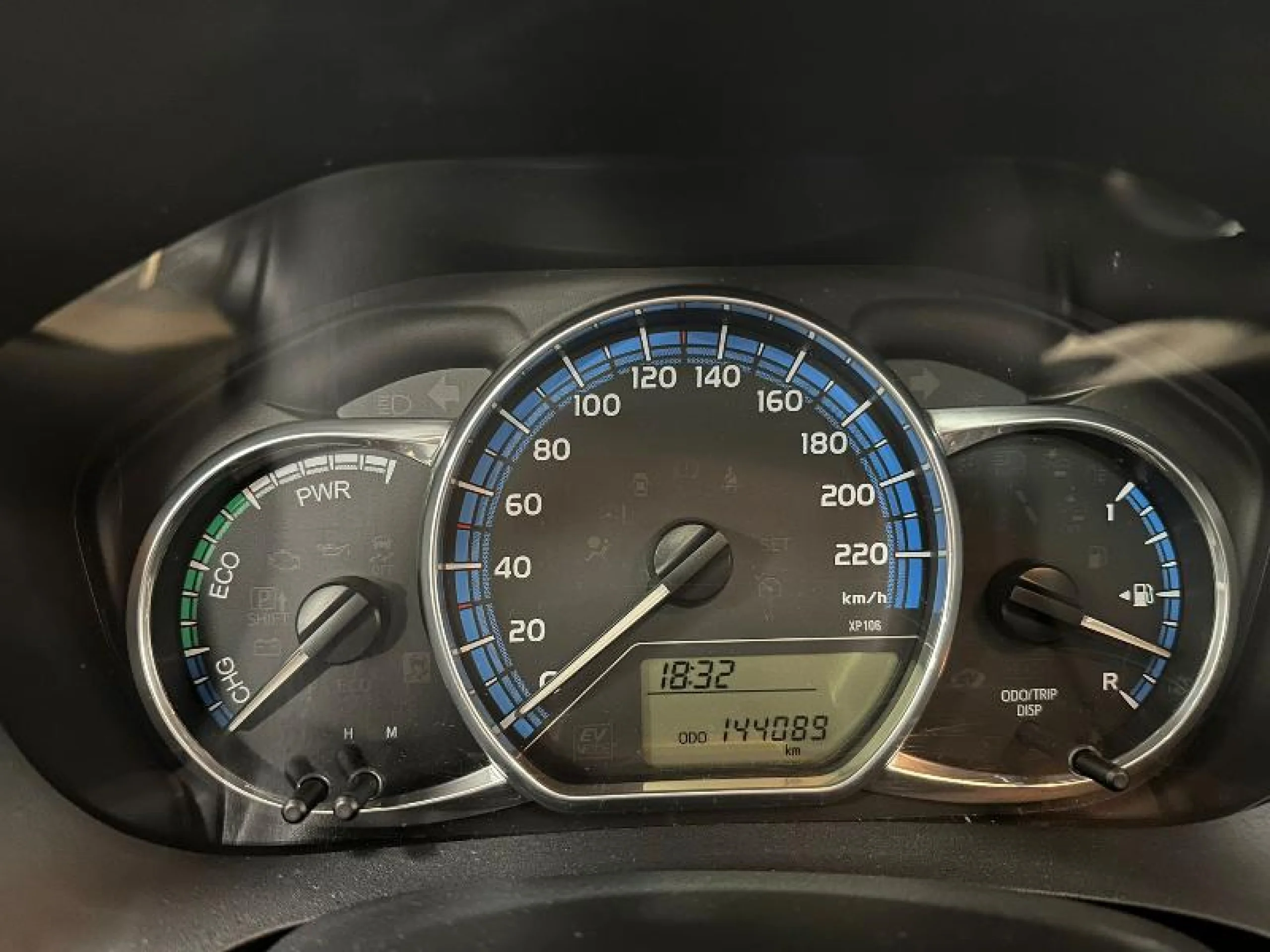 TOYOTA Yaris 1.5 - Foto 11