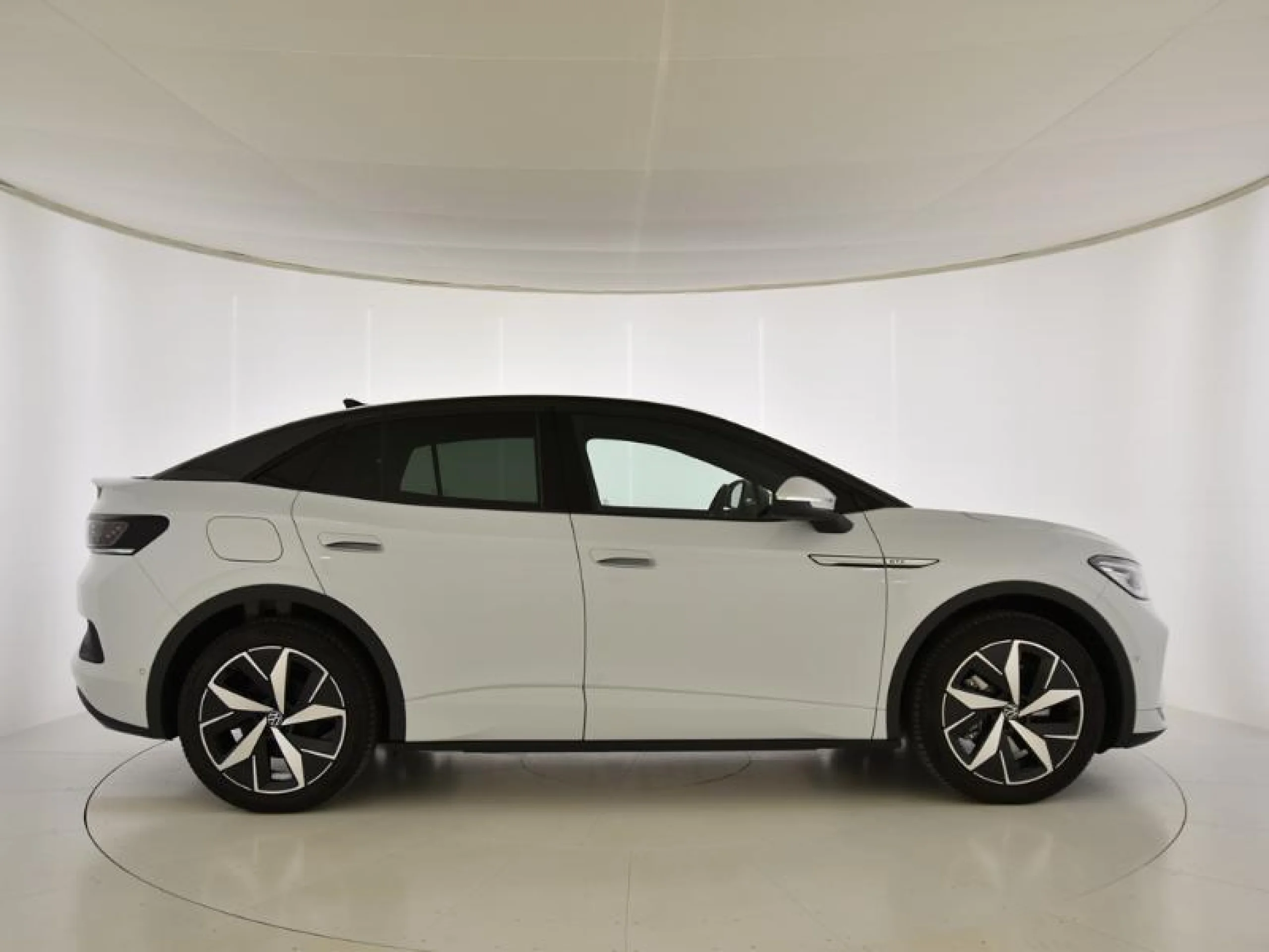 VOLKSWAGEN ID.5 GTX   220CV (299KW) TRACCIÓN 4 RUEDAS - Foto 3