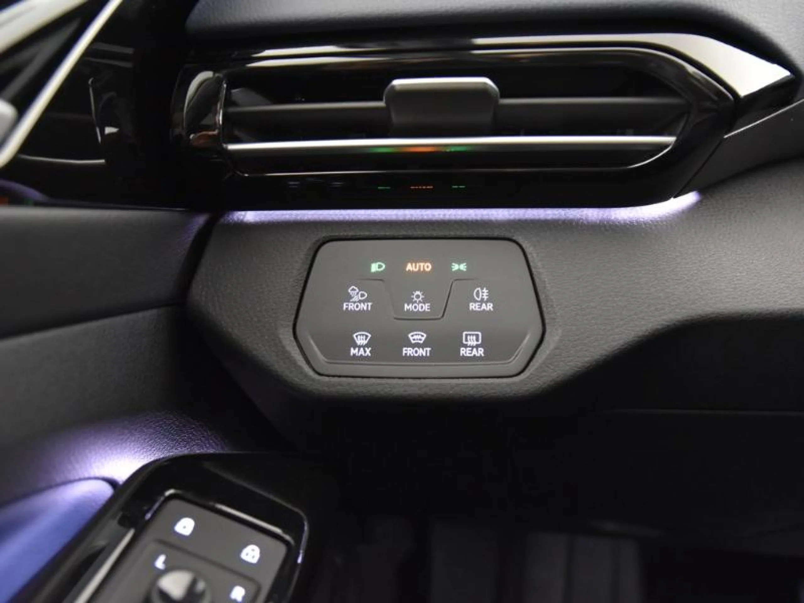 VOLKSWAGEN ID.5 GTX   220CV (299KW) TRACCIÓN 4 RUEDAS - Foto 20