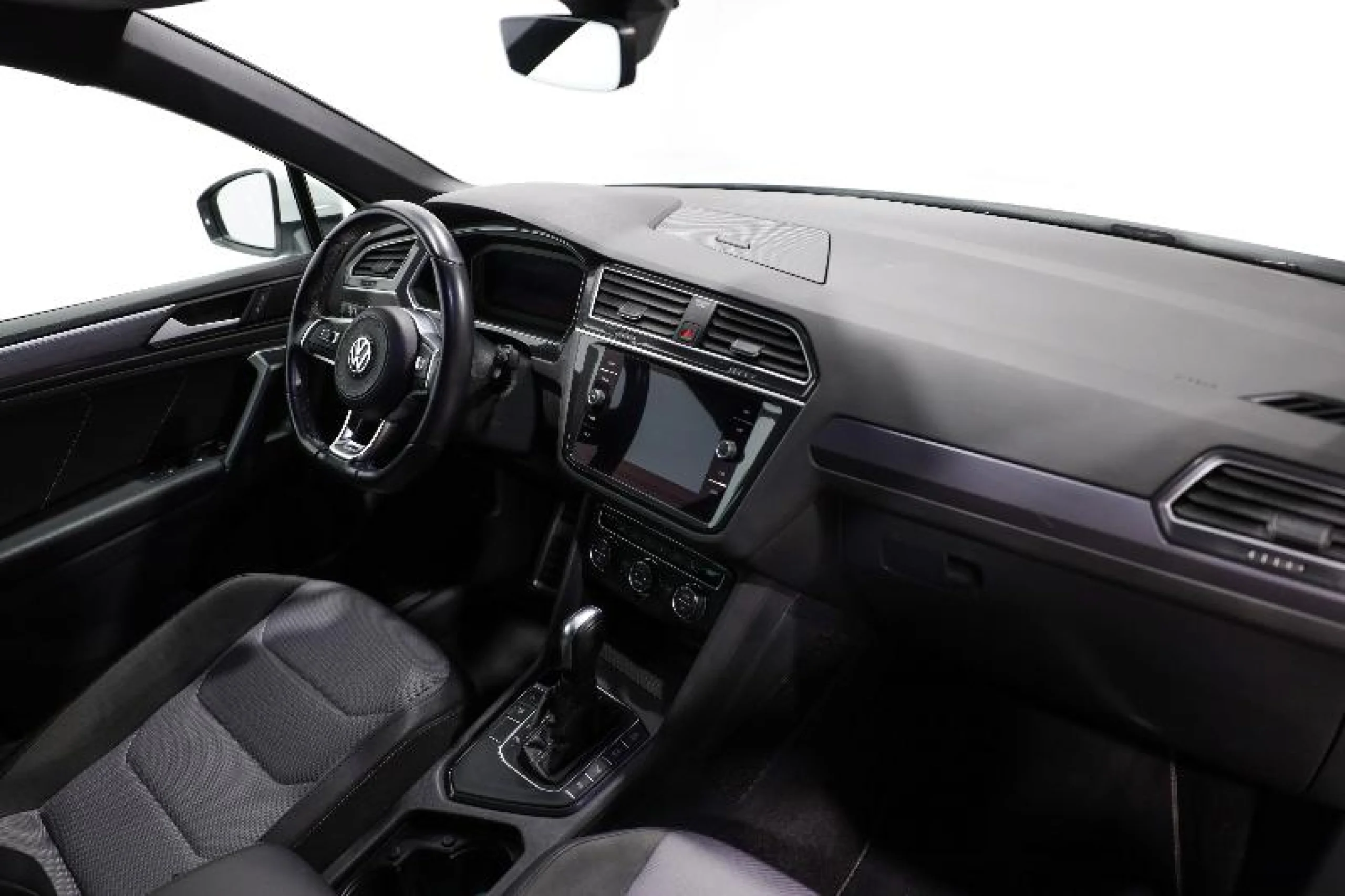 VOLKSWAGEN TIGUAN SPORT 2.0 TDI 110KW (150CV) DSG - Foto 3