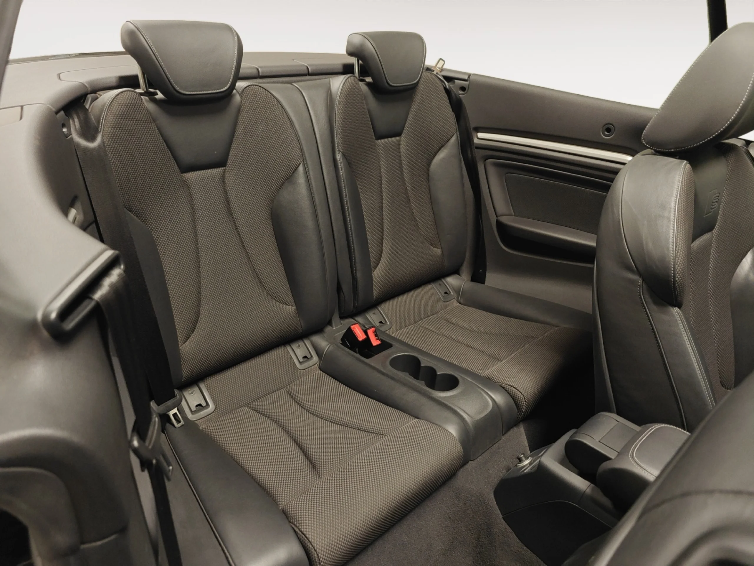 AUDI A3 CABRIO 35 TFSI 110KW (150CV) S TRONIC - Foto 6