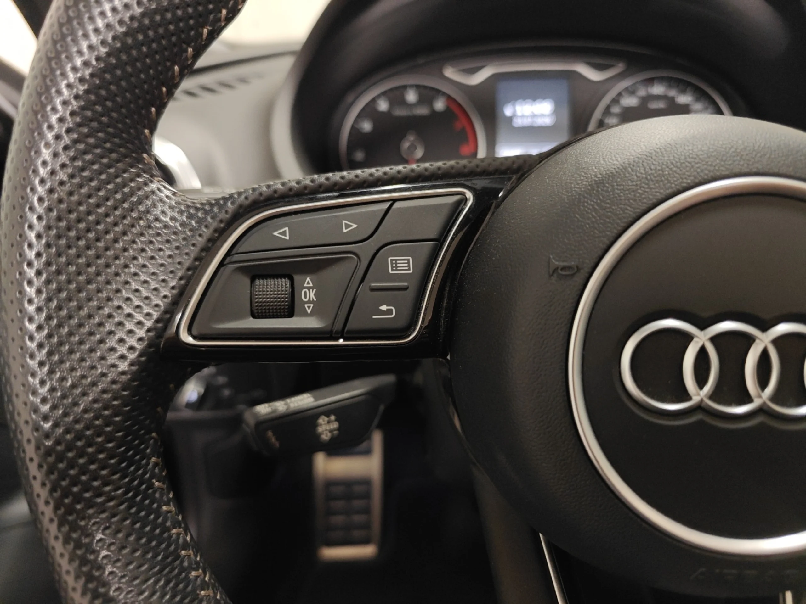 AUDI A3 CABRIO 35 TFSI 110KW (150CV) S TRONIC - Foto 11