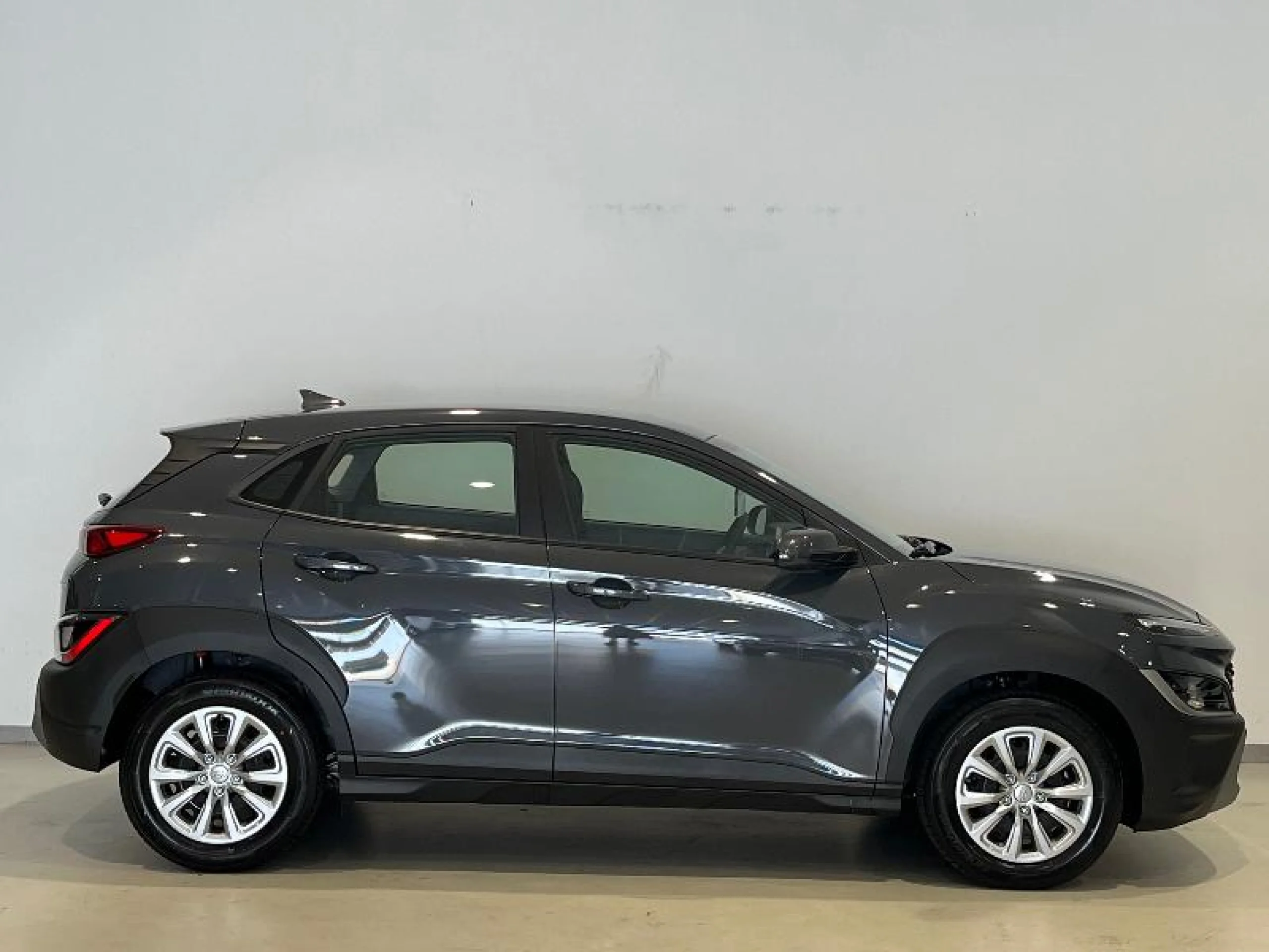 HYUNDAI KONA 1.0 TGDI KLASS 4X2 - Foto 3