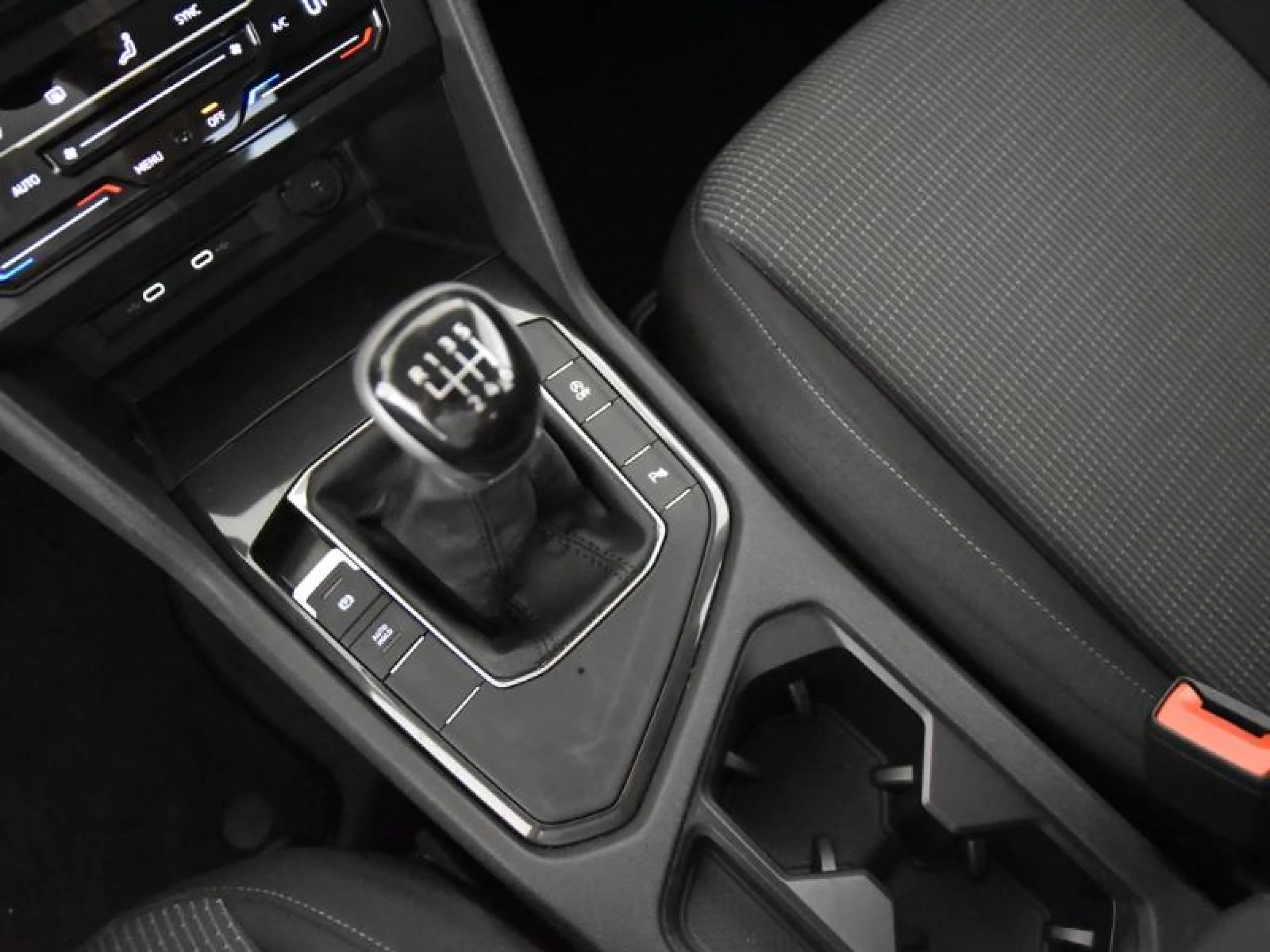 VOLKSWAGEN TIGUAN TIGUAN 2.0 TDI 90KW (122CV) - Foto 10