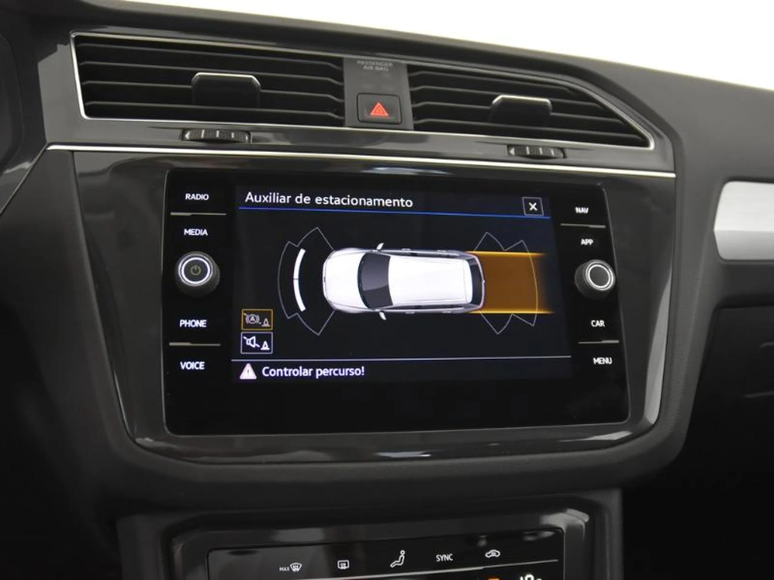 VOLKSWAGEN TIGUAN TIGUAN 2.0 TDI 90KW (122CV) - Foto 12