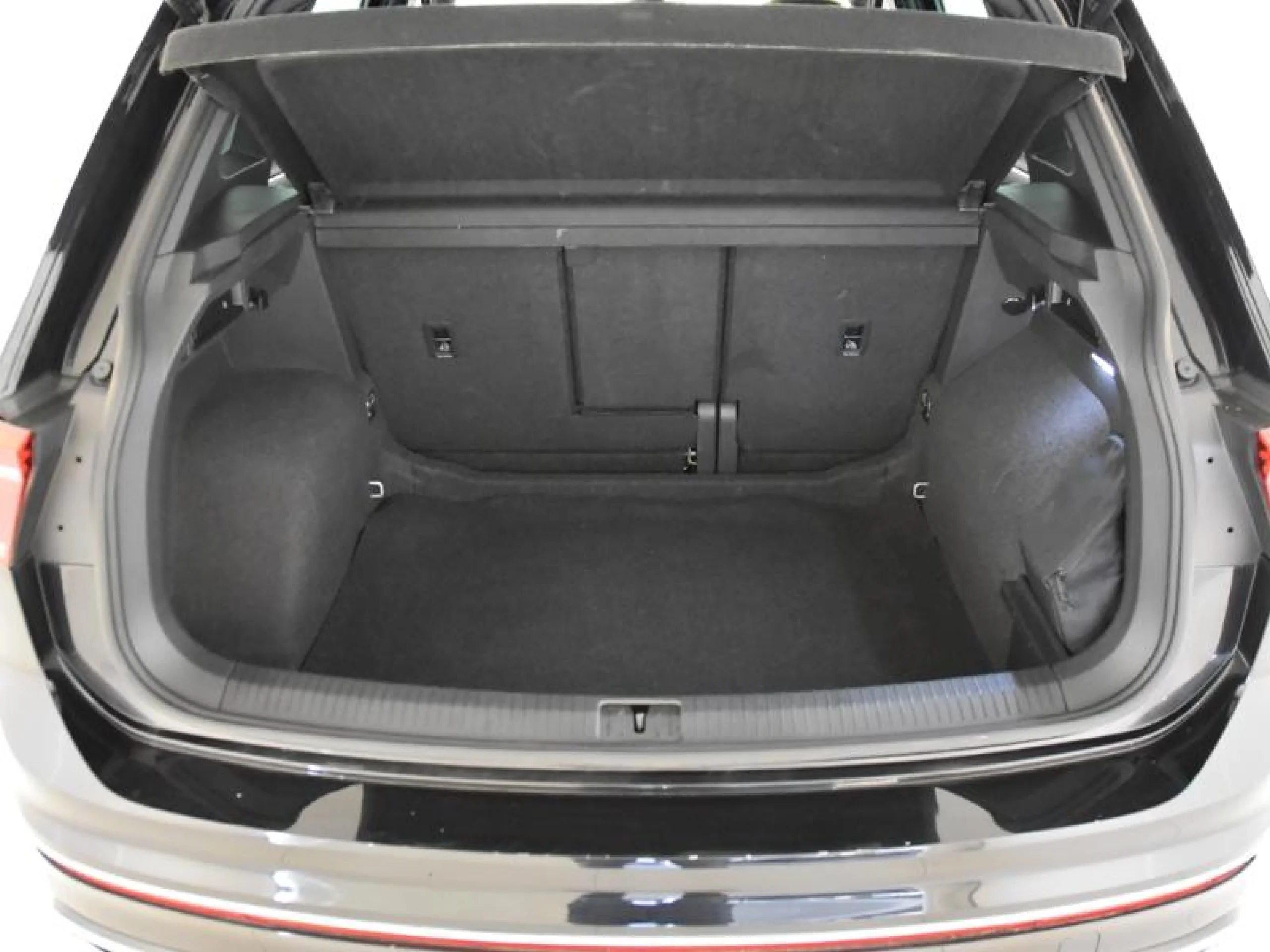 VOLKSWAGEN TIGUAN R LINE 2.0 TDI 110KW (150CV) DSG - Foto 8