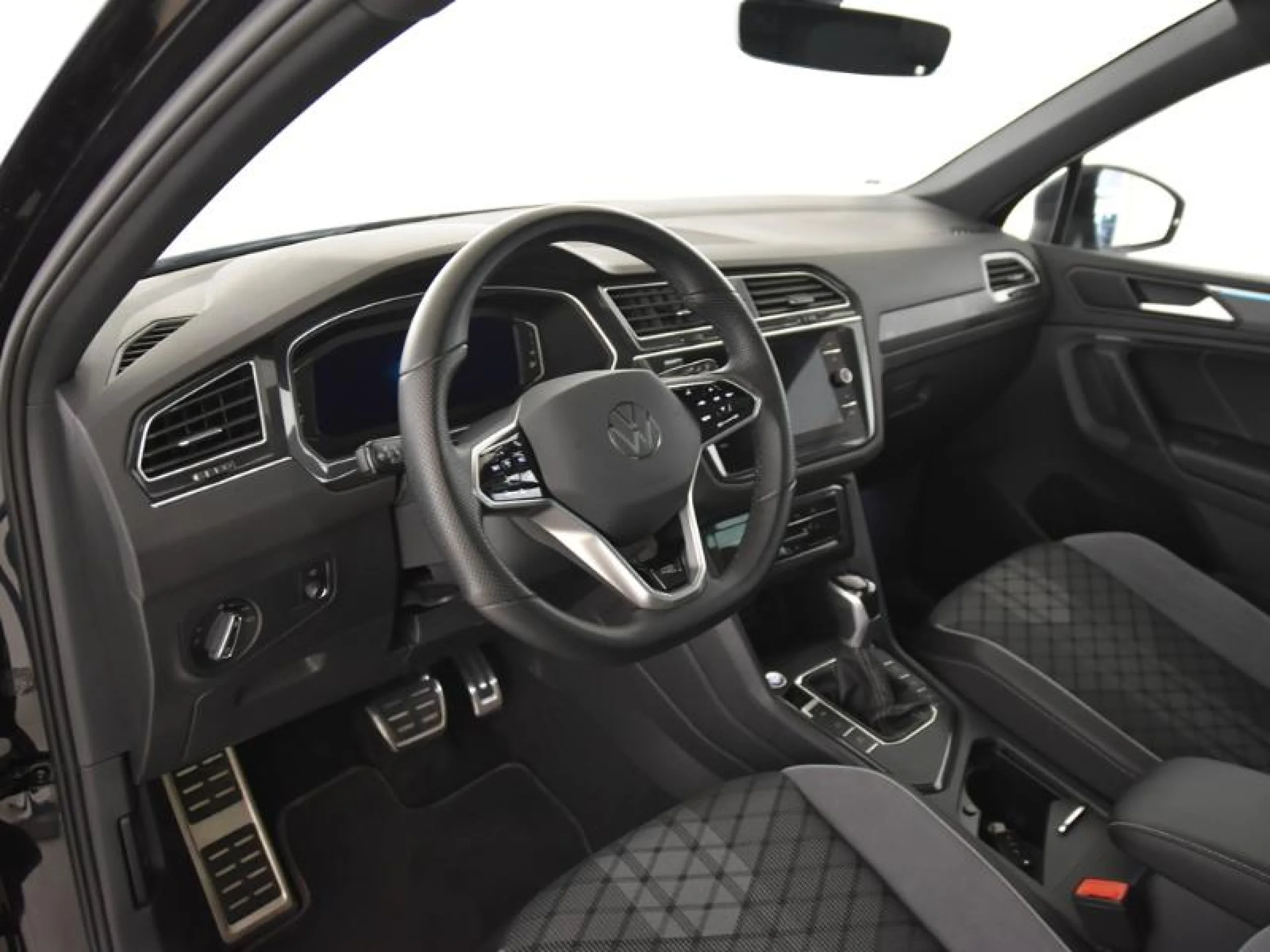 VOLKSWAGEN TIGUAN R LINE 2.0 TDI 110KW (150CV) DSG - Foto 11