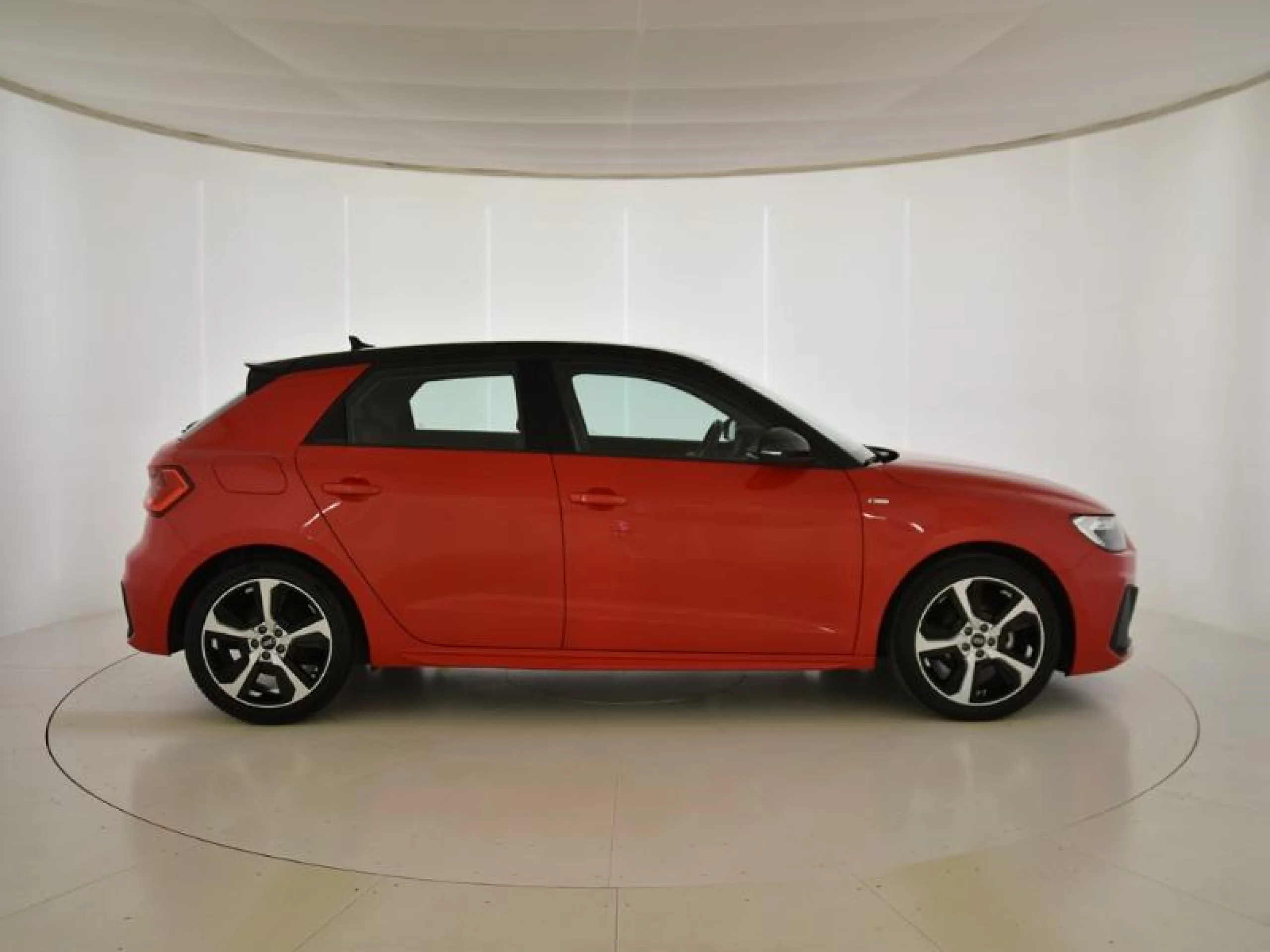 AUDI A1 SPORTBACK 25 TFSI 70KW (95CV) - Foto 3