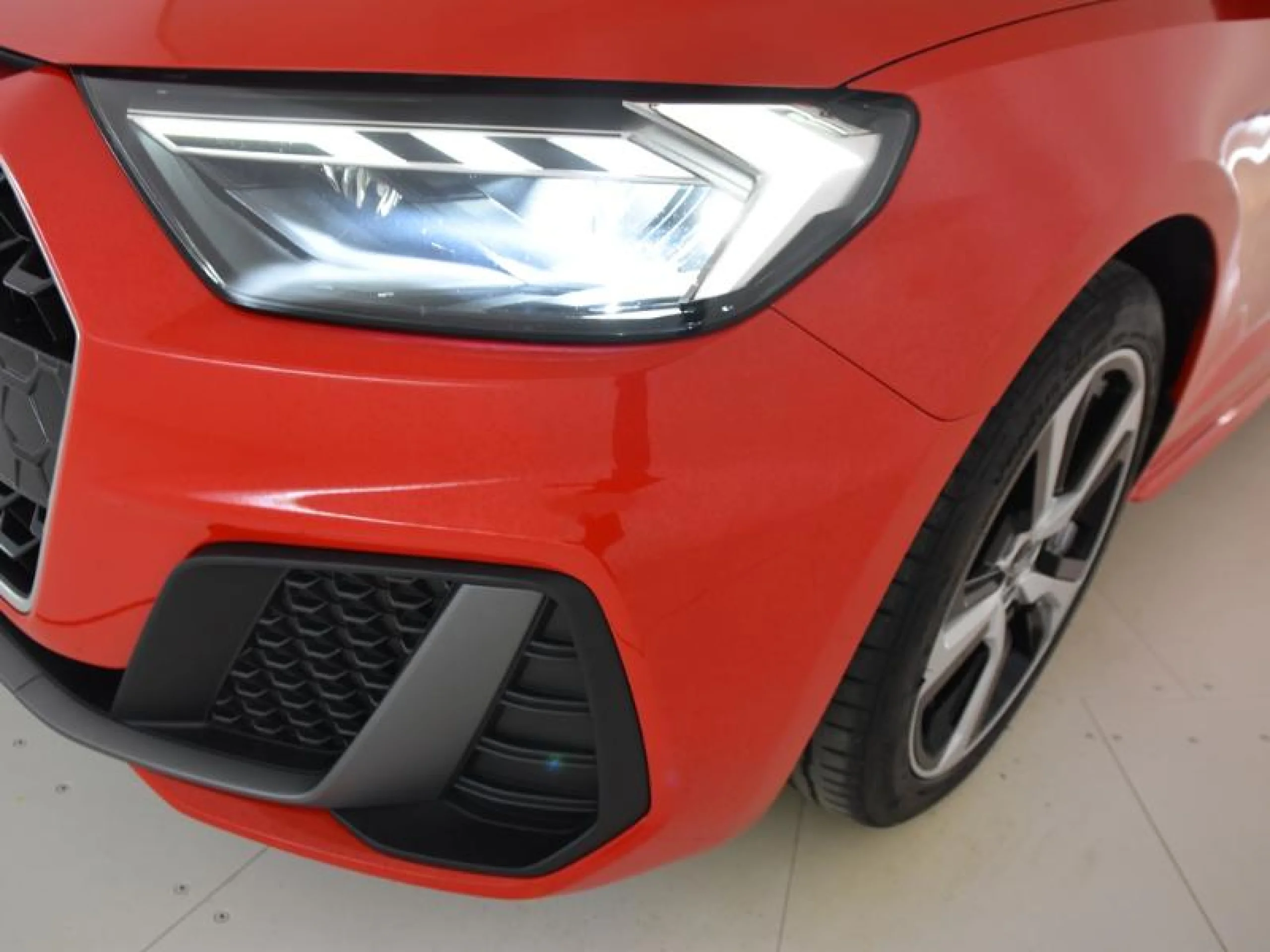 AUDI A1 SPORTBACK 25 TFSI 70KW (95CV) - Foto 19