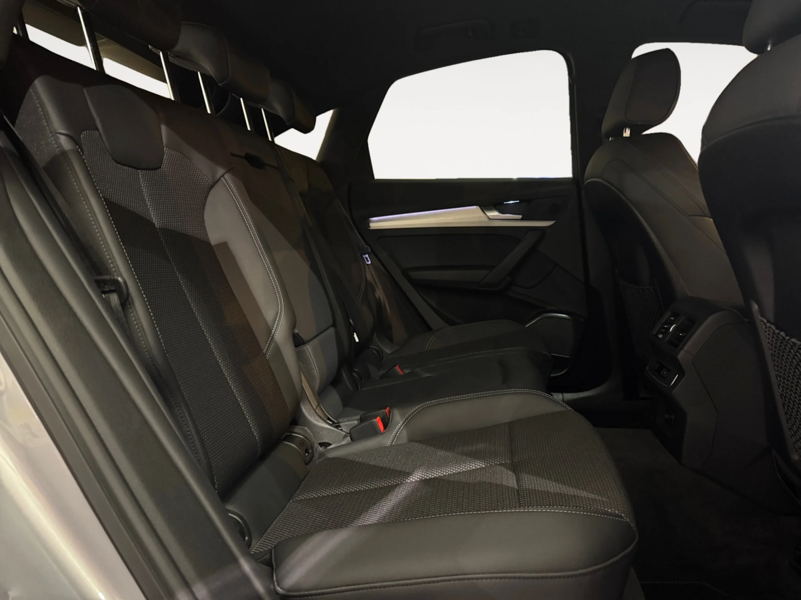 AUDI Q5 SPORTBACK BLACK LINE 35 TDI 120KW S TRONIC - Foto 6