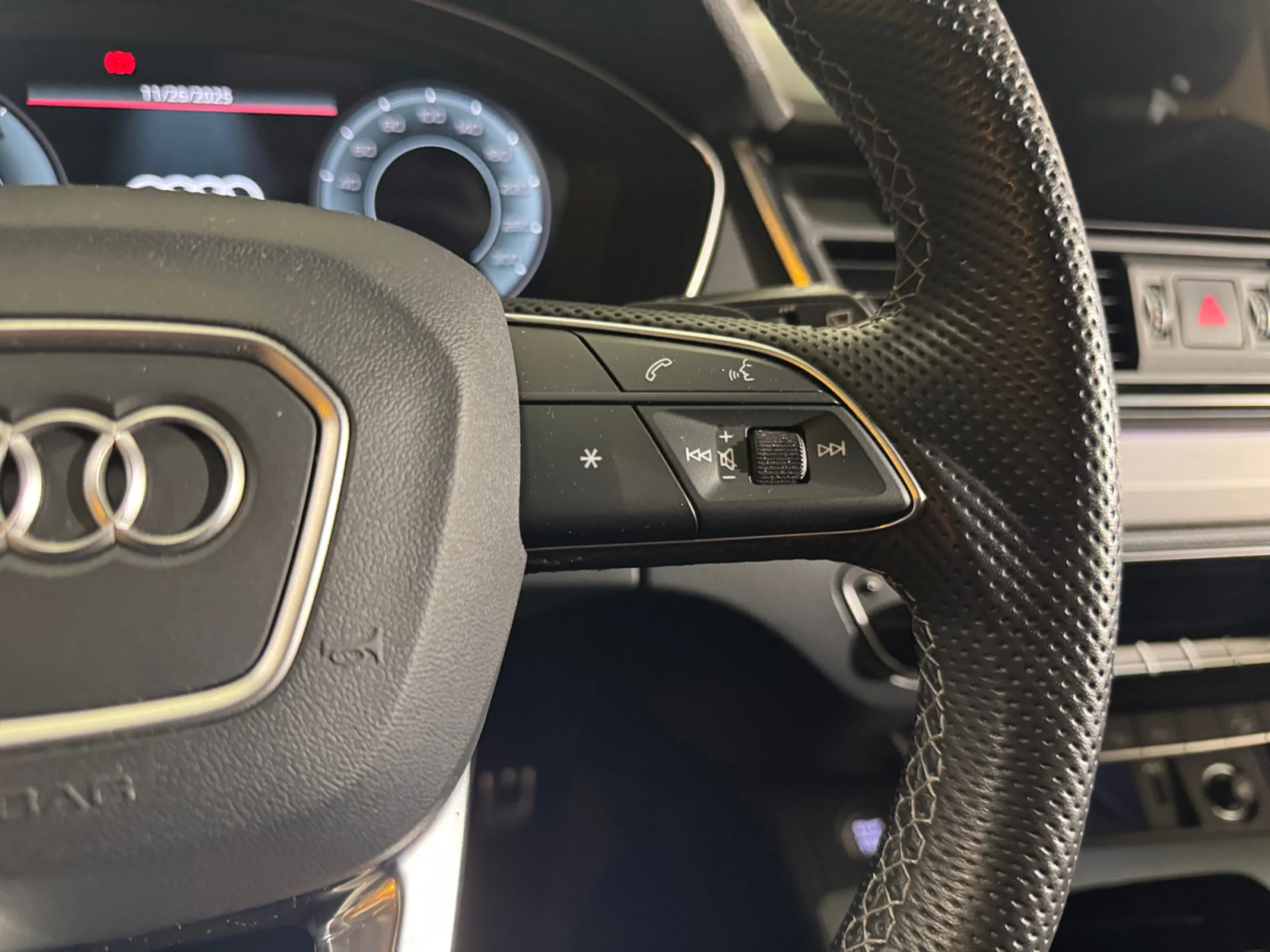 AUDI Q5 SPORTBACK BLACK LINE 35 TDI 120KW S TRONIC - Foto 10