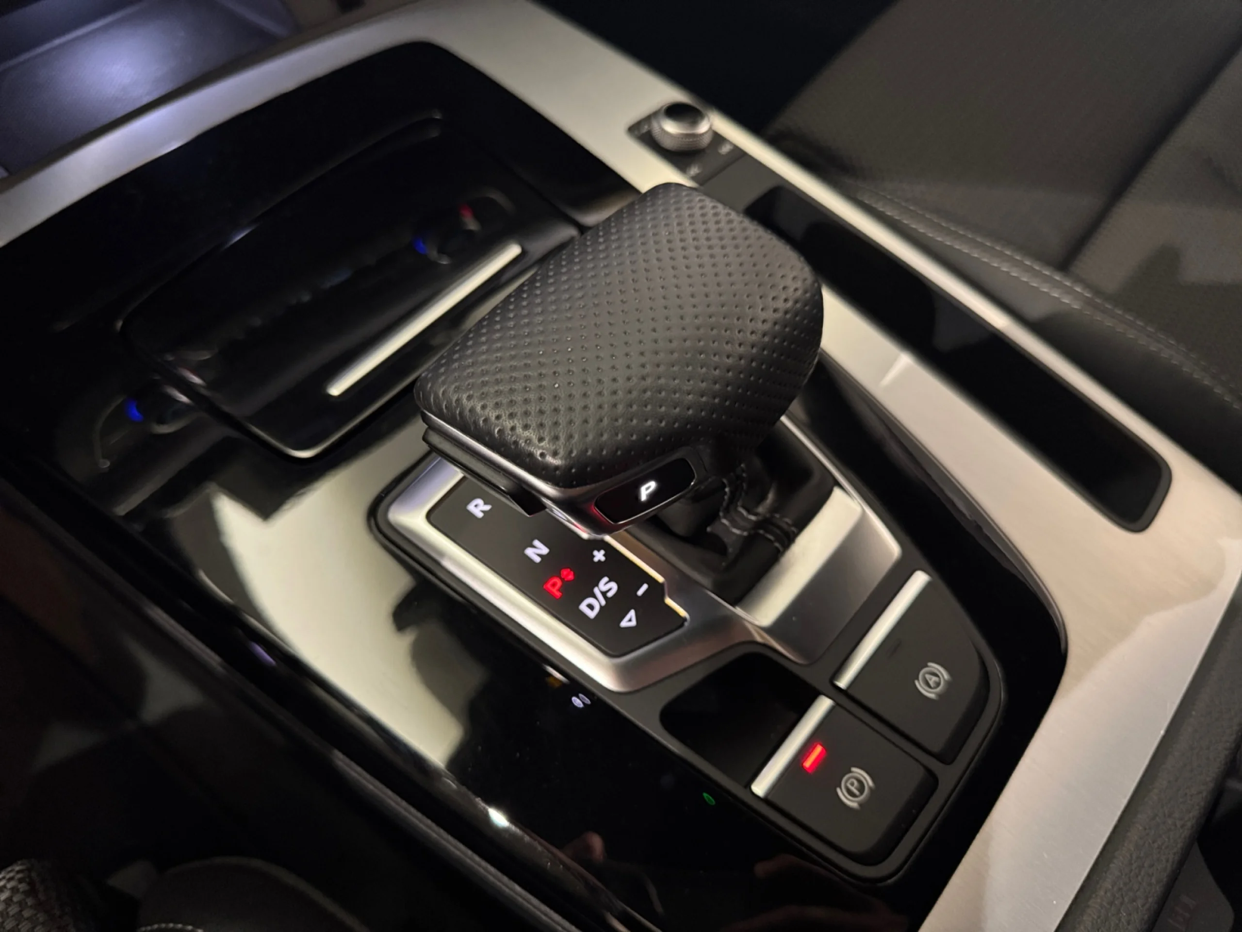 AUDI Q5 SPORTBACK BLACK LINE 35 TDI 120KW S TRONIC - Foto 16