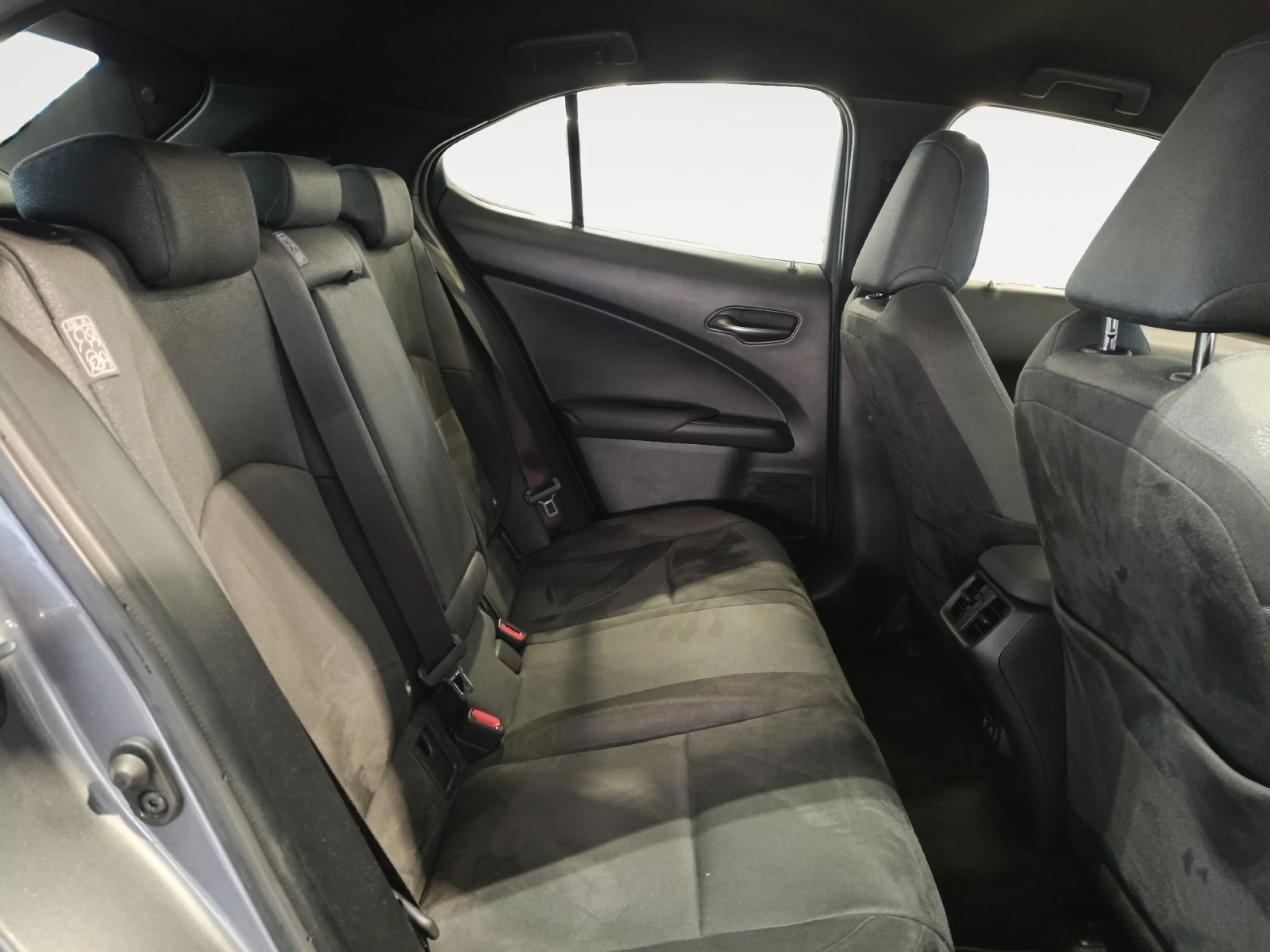 Lexus UX 2.0 250H BUSINESS - Foto 6