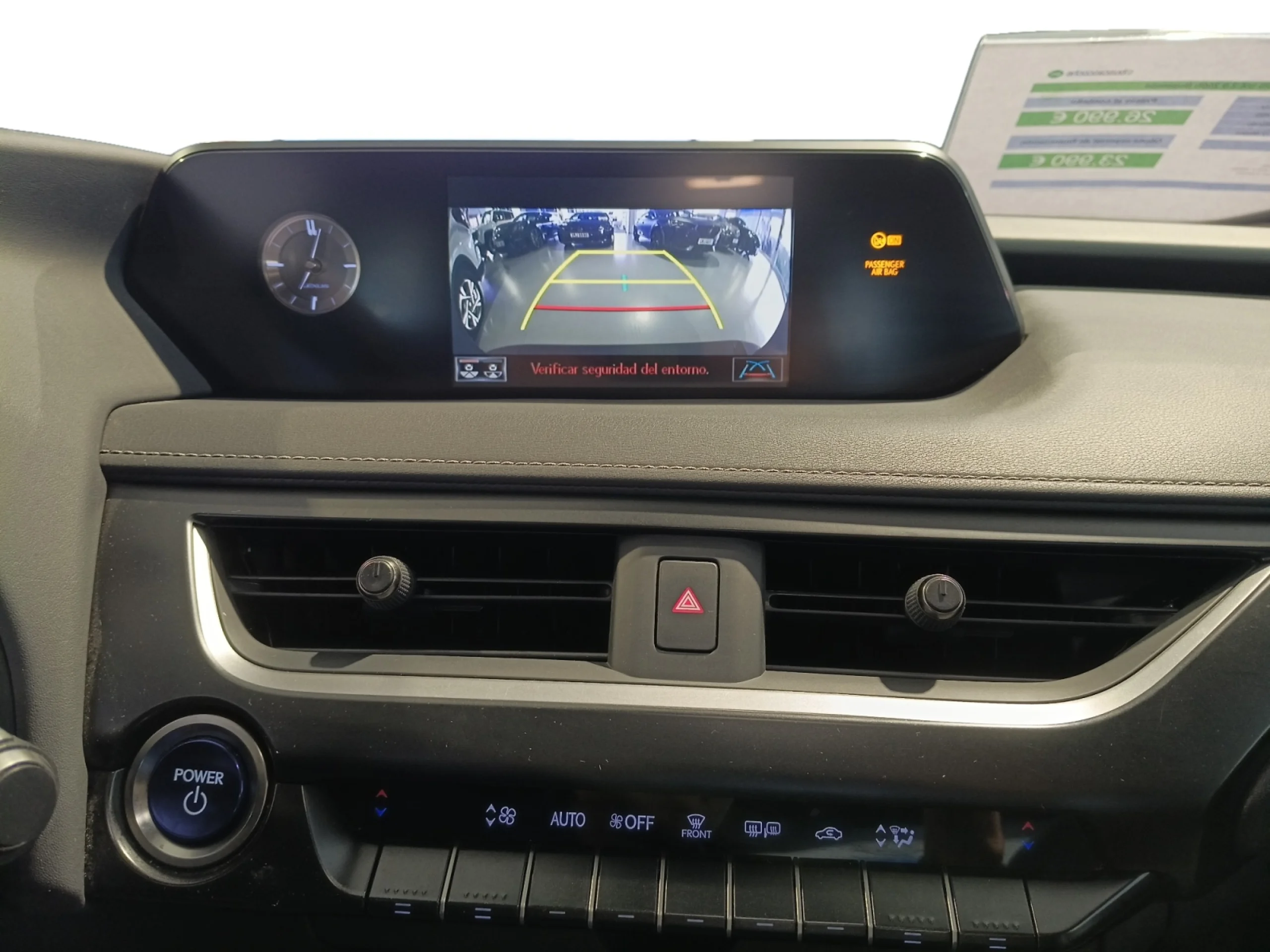 Lexus UX 2.0 250H BUSINESS - Foto 9