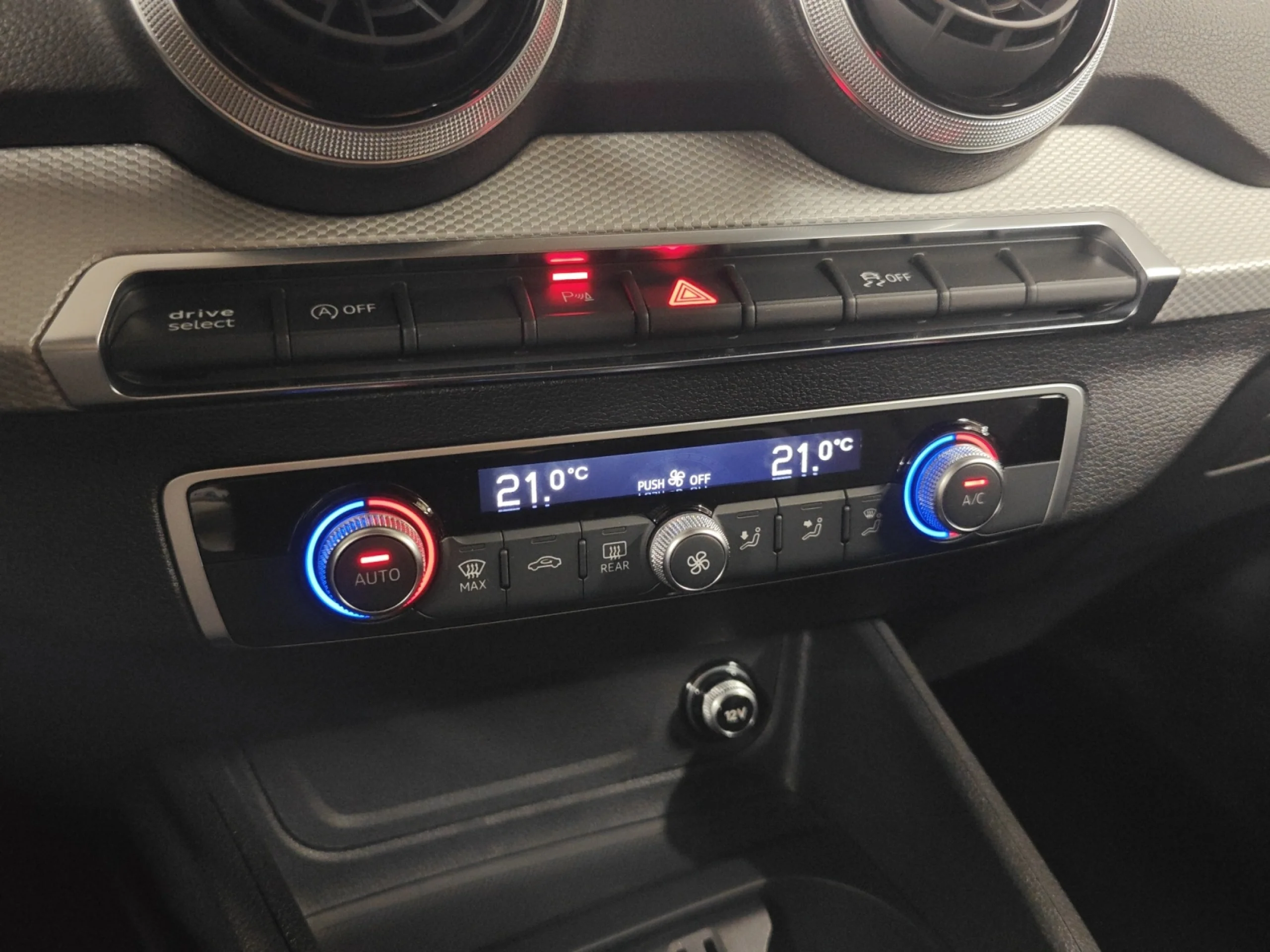 AUDI Q2 S LINE 30 TDI 85KW (116CV) - Foto 20