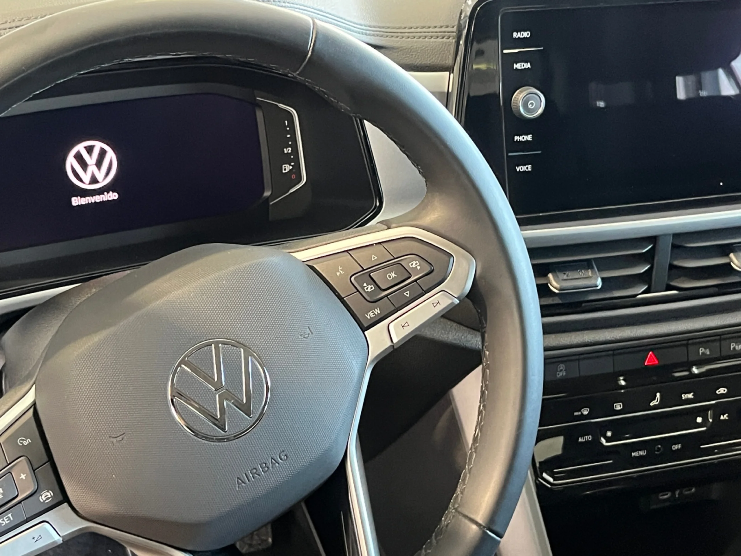 VOLKSWAGEN T ROC 2.0TDI DARK 150CV 6VEL - Foto 10