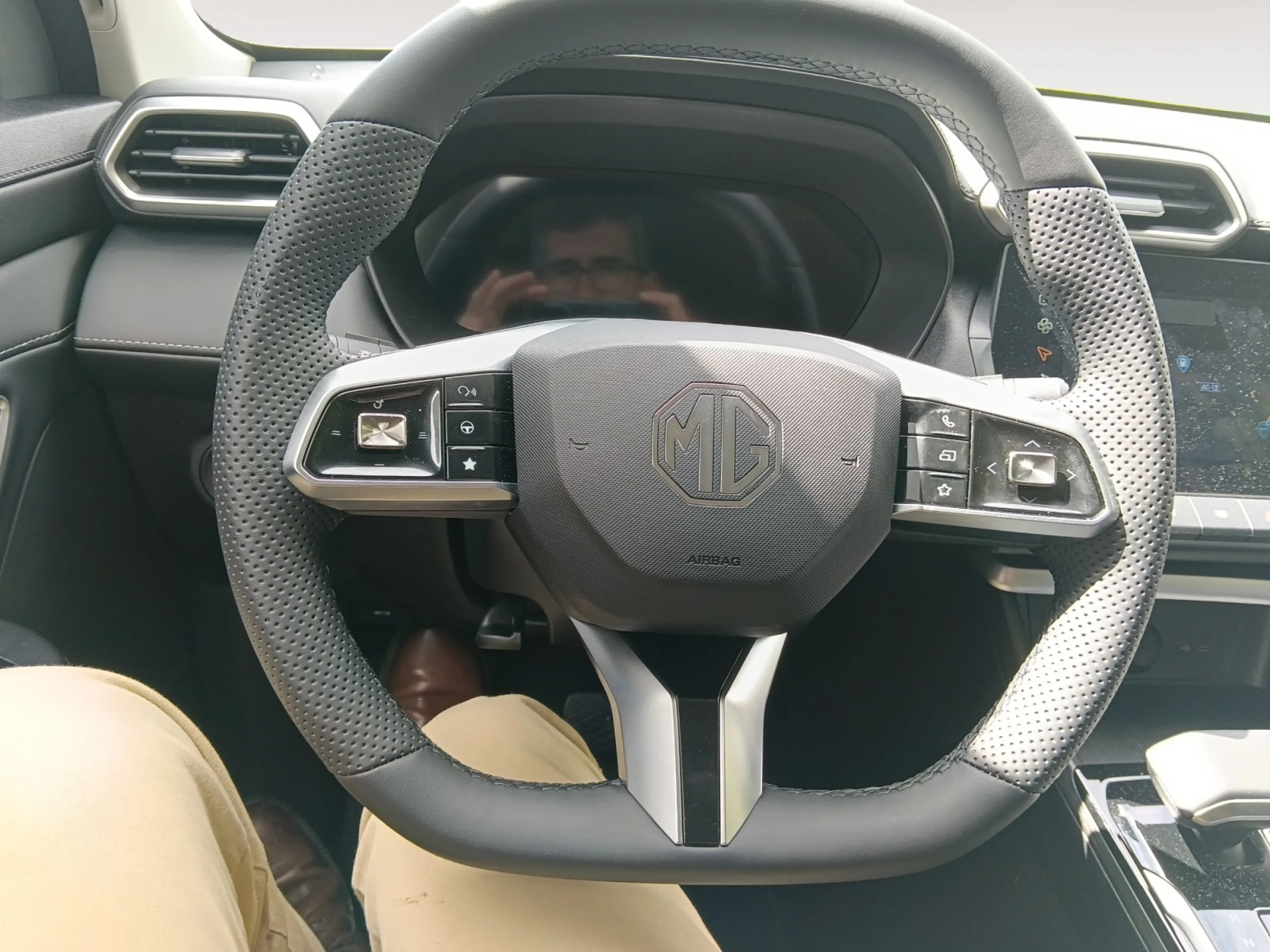 MG Zs LUXURY - Foto 12