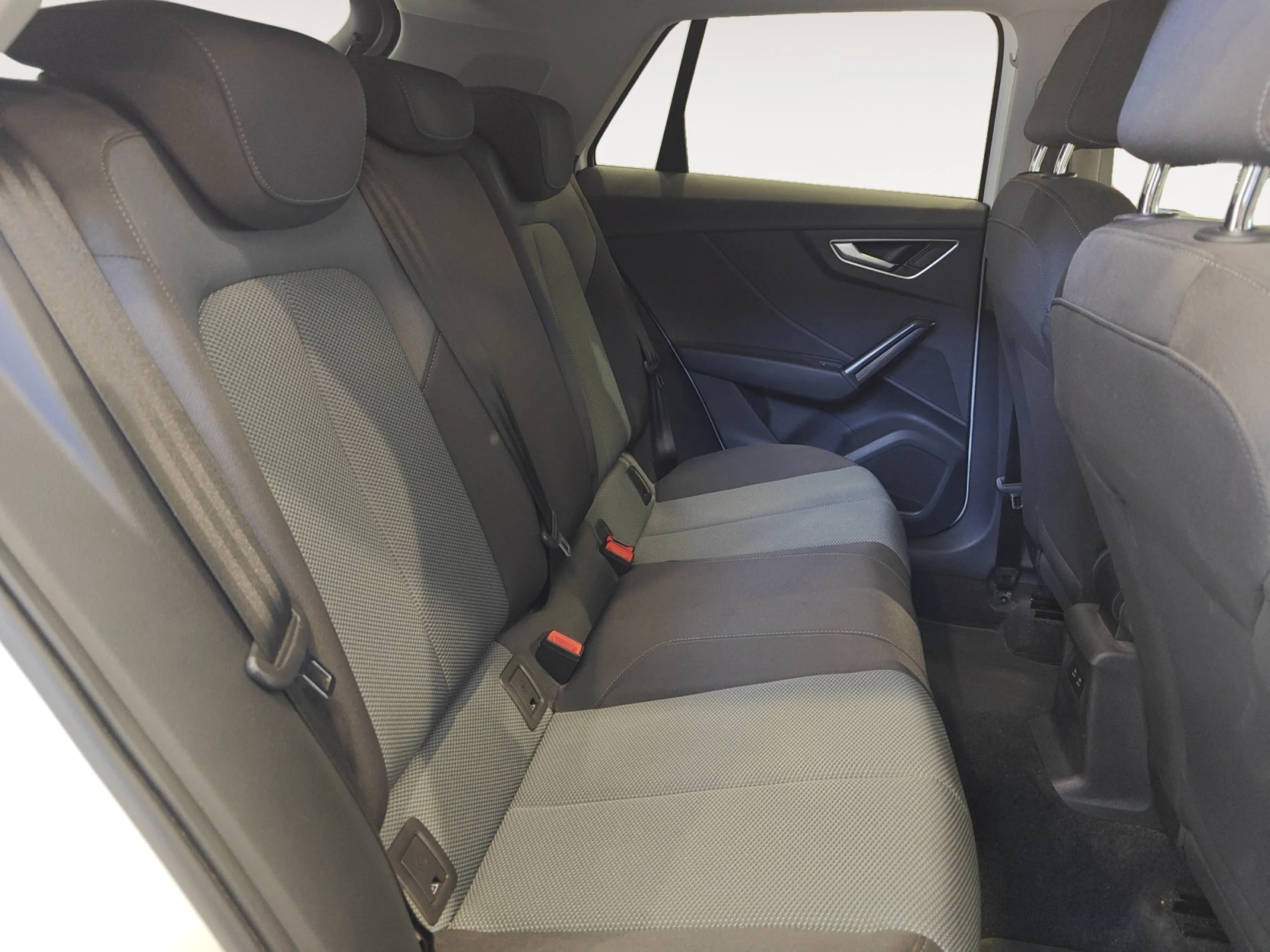 AUDI Q2 ALL IN ED 35 TFSI 110KW (150CV) S TRONIC - Foto 6