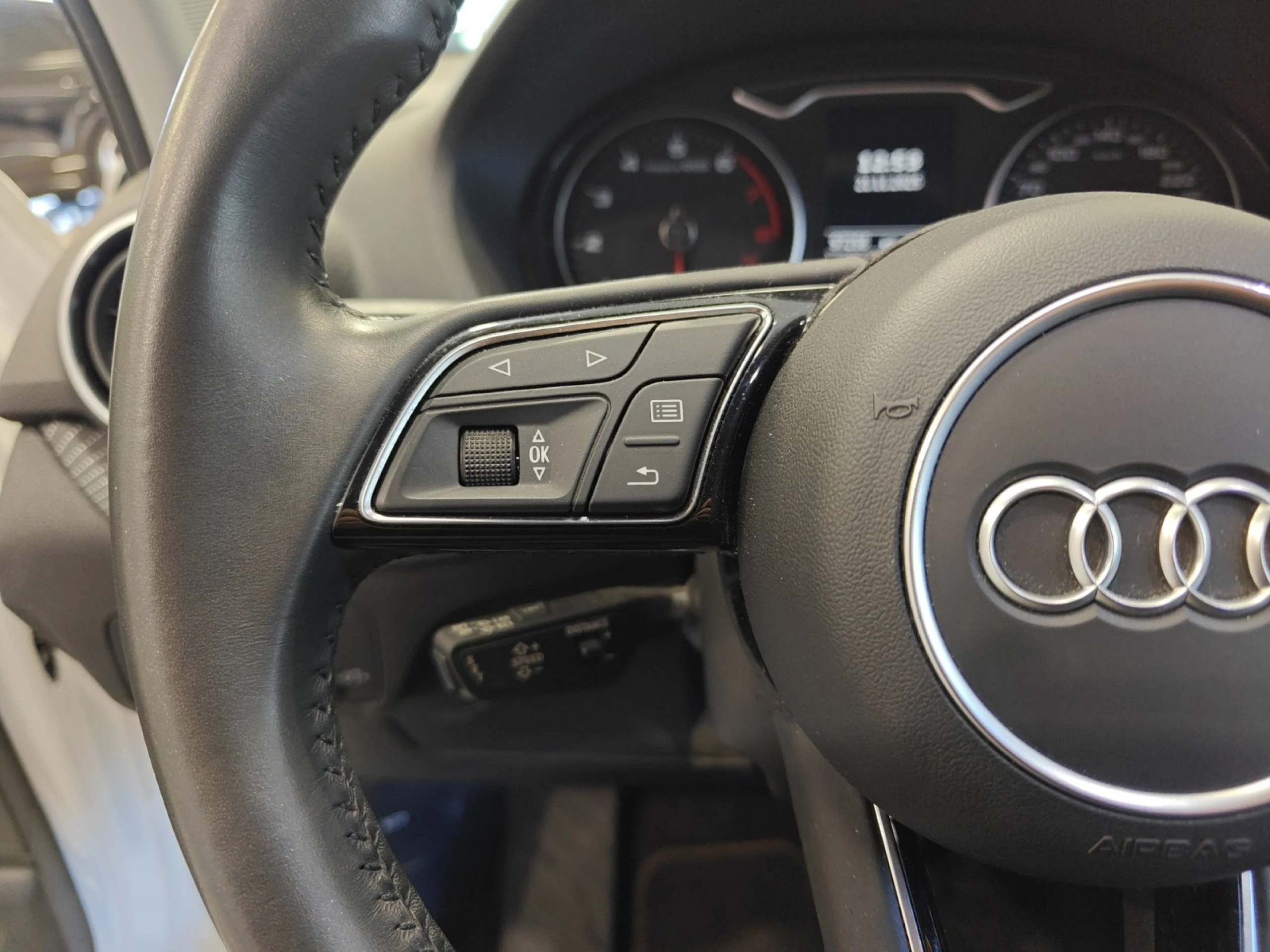 AUDI Q2 ALL IN ED 35 TFSI 110KW (150CV) S TRONIC - Foto 11