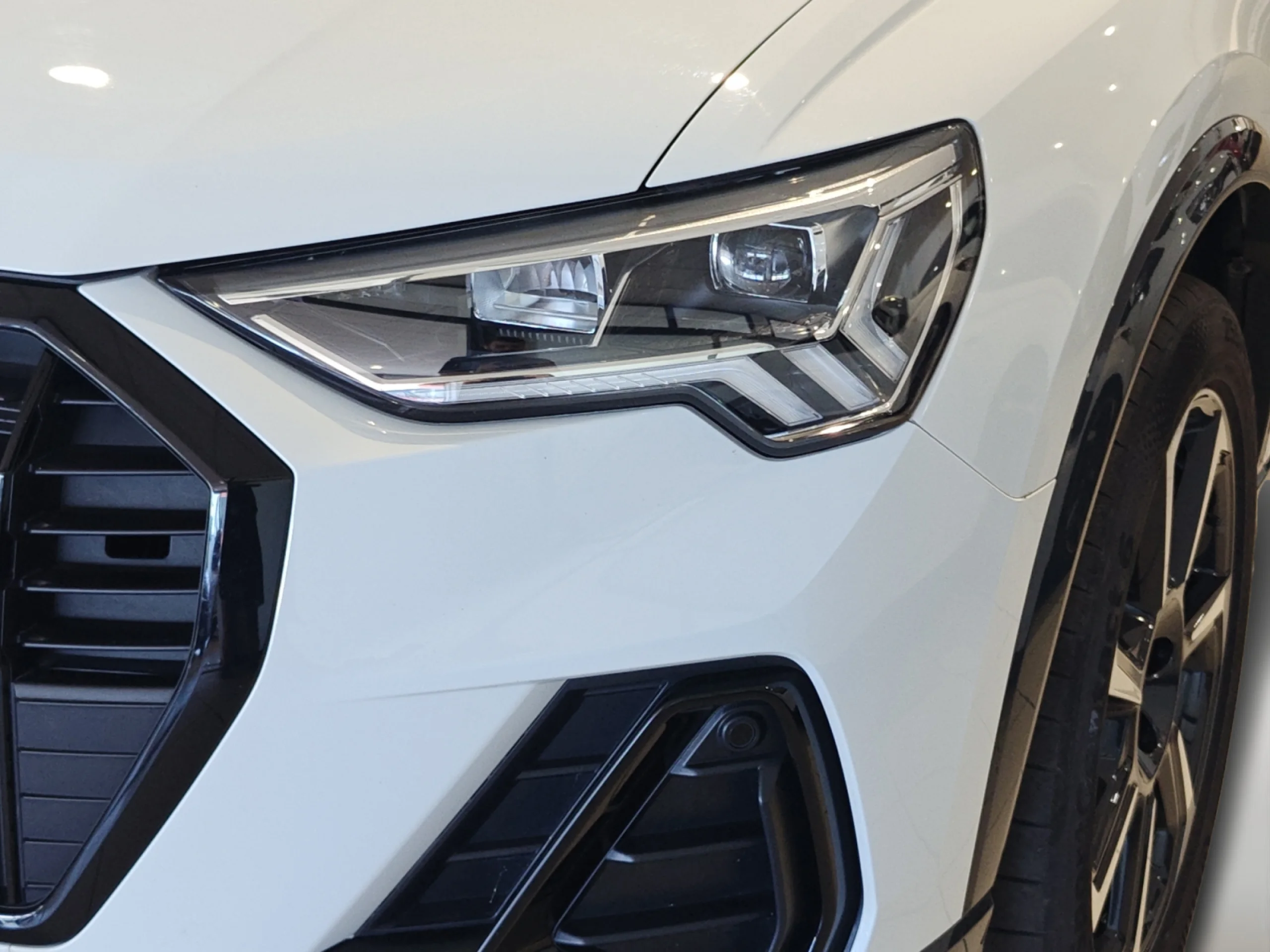 AUDI Q3 BLACK LINE 35 TFSI 110KW (150CV) S TRON - Foto 5