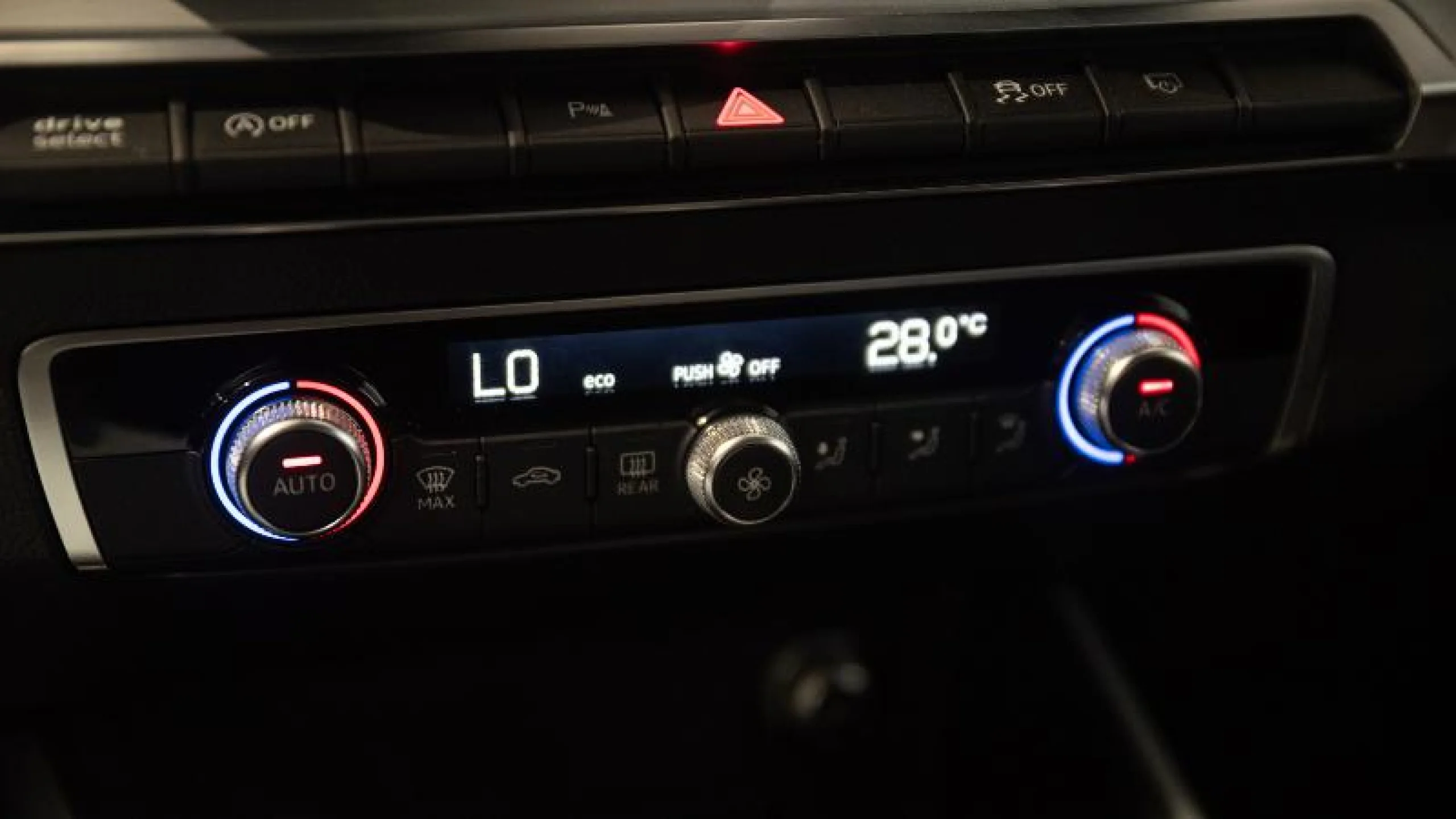 AUDI Q2 S LINE 35 TDI 110KW (150CV) S TRONIC - Foto 16