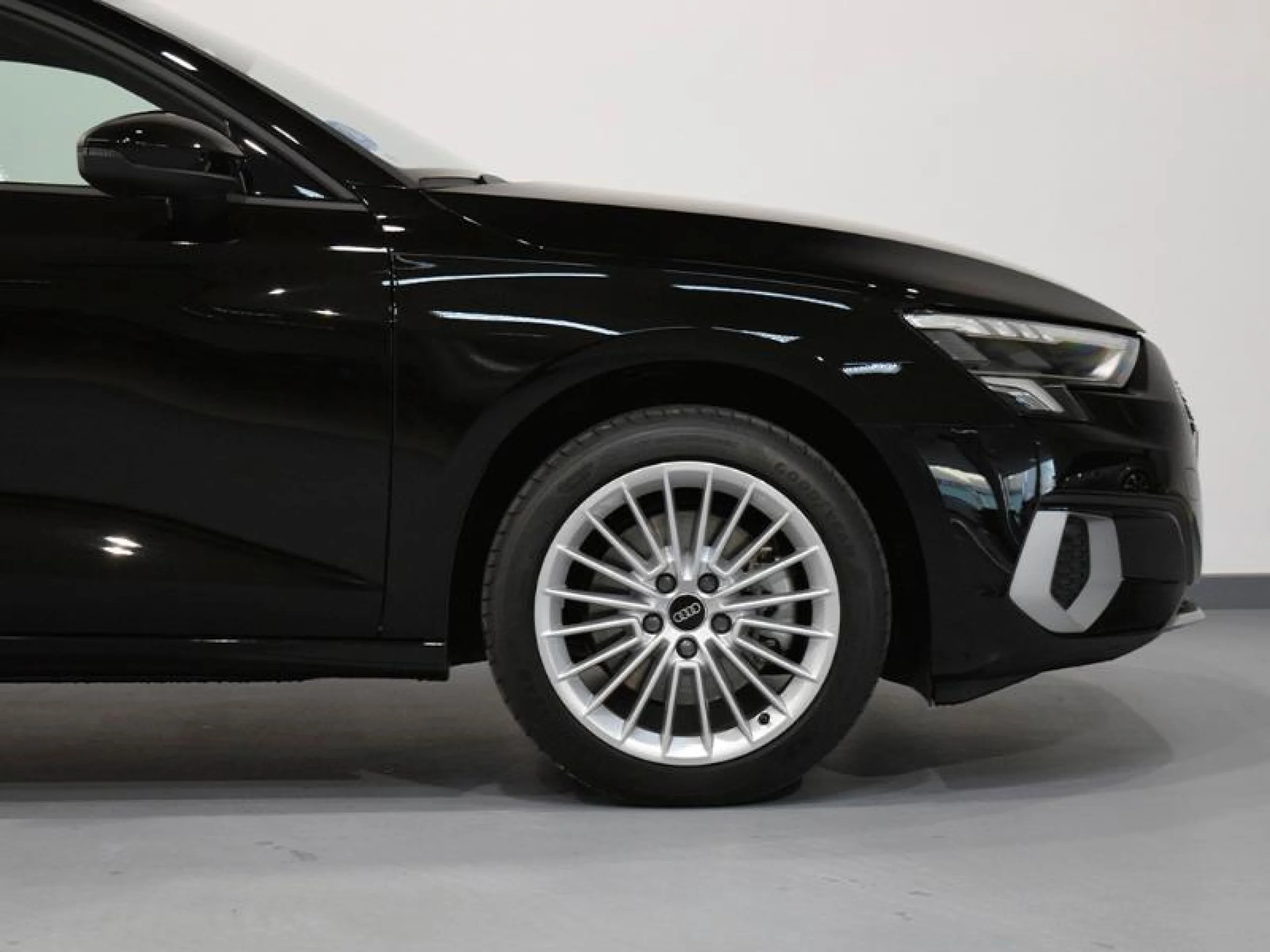 AUDI A3 SPORTBACK ADVANCED 40 TFSI E 150KW S TRO - Foto 8