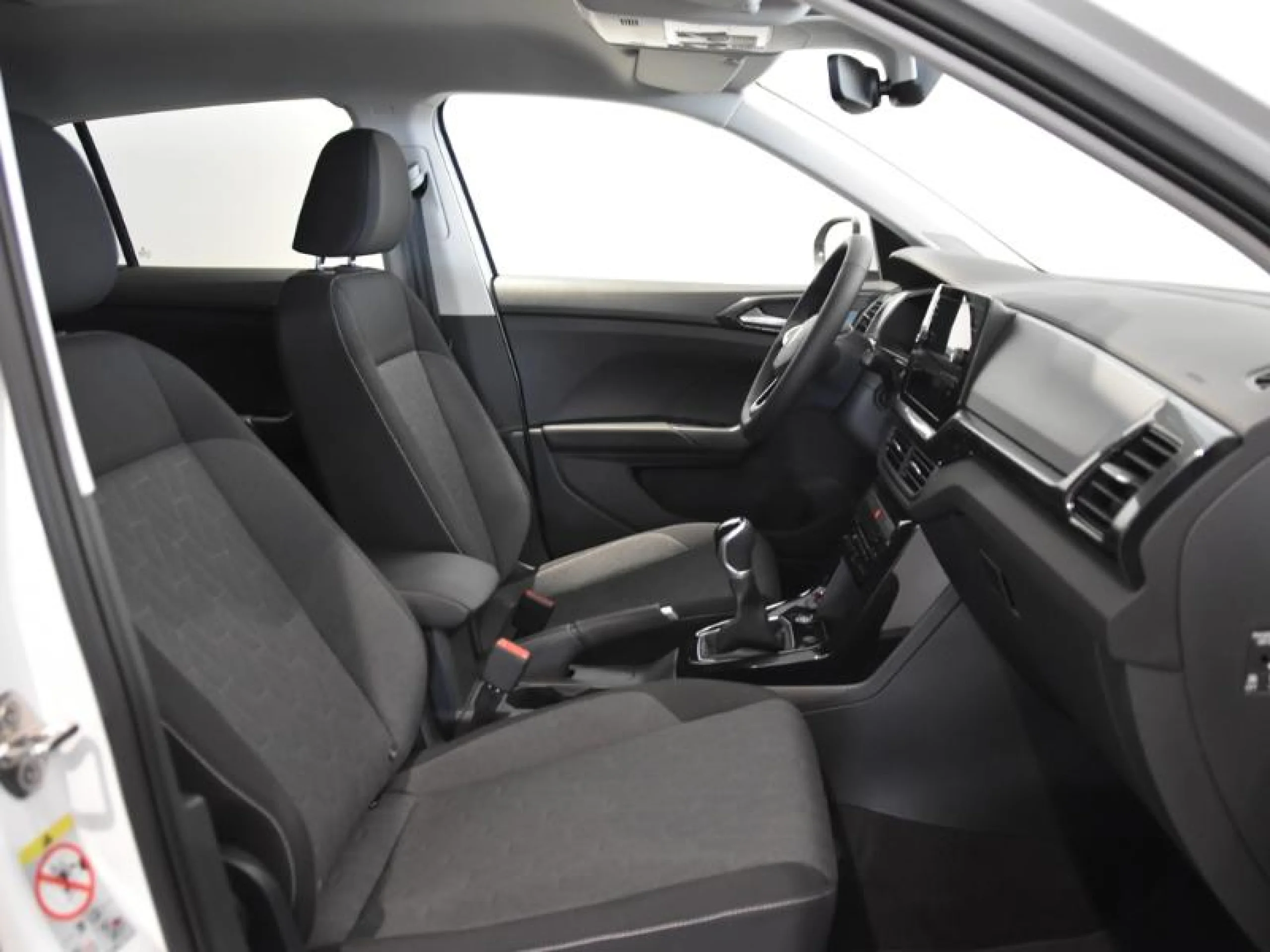 VOLKSWAGEN T CROSS T CROSS MÁS  1.0 TSI 85 KW (116 CV)  6 VEL. - Foto 5