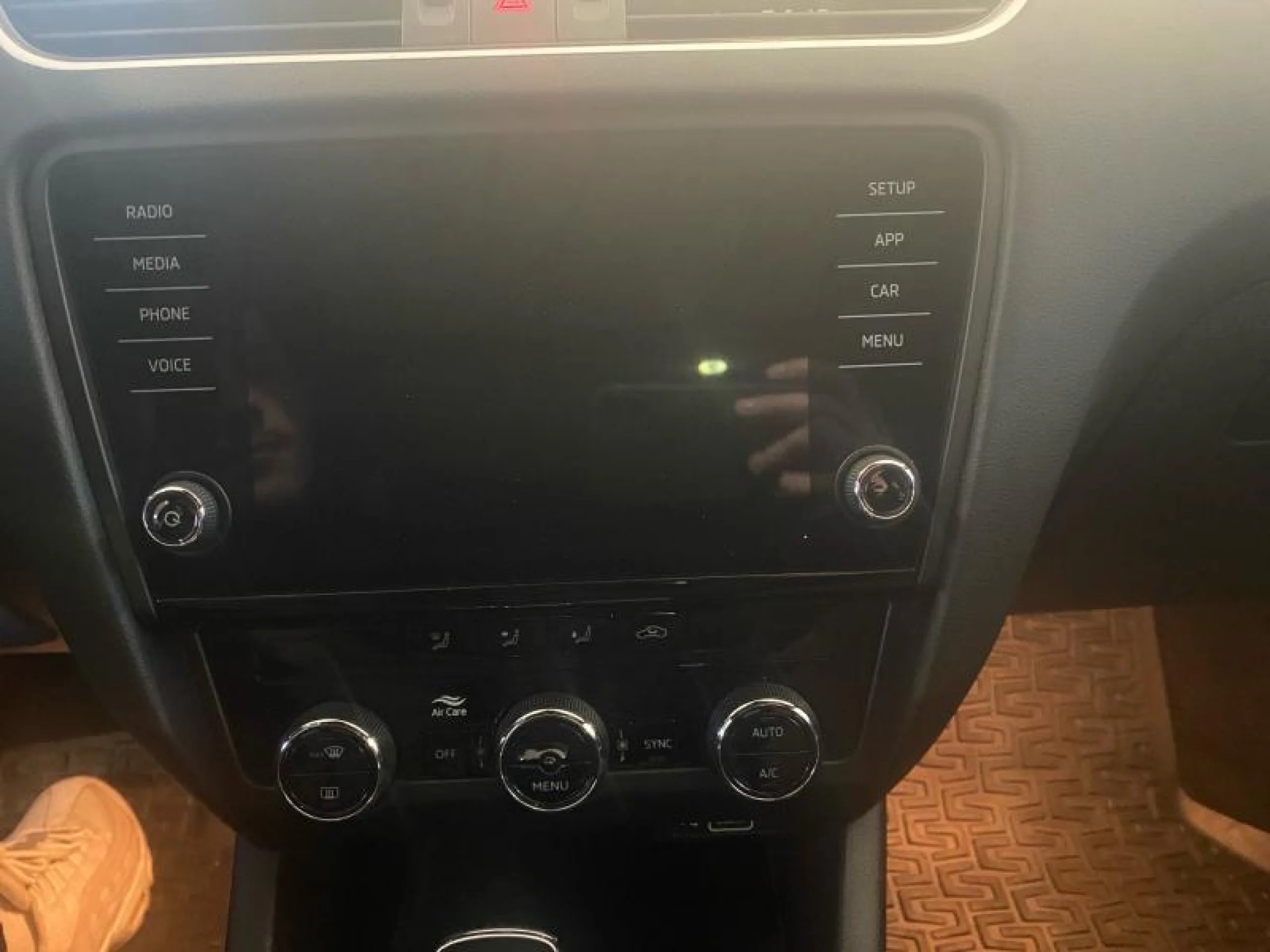 SKODA OCTAVIA COMBI 2.0 TSI 180KW (245CV) DSG RS - Foto 4