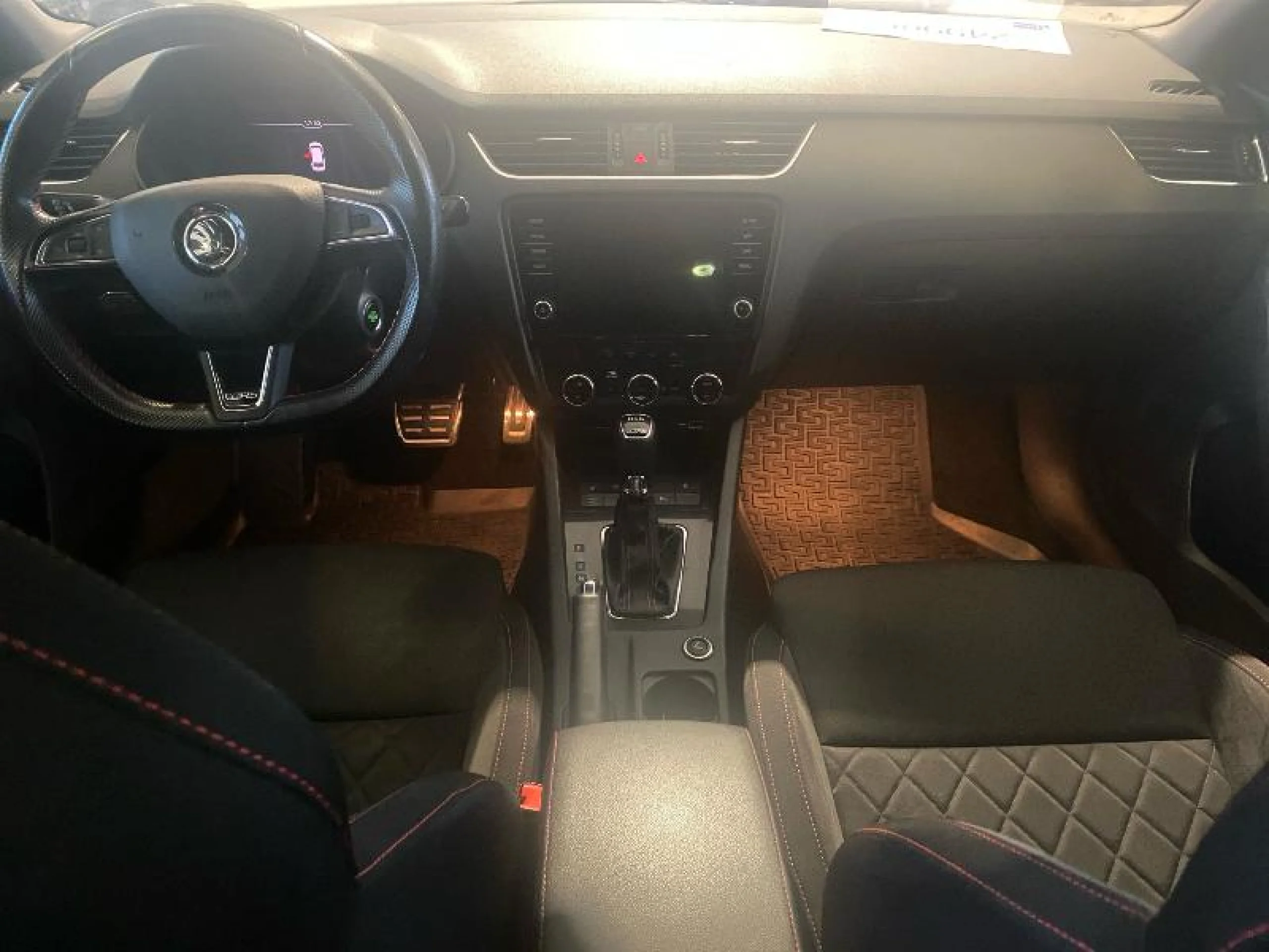 SKODA OCTAVIA COMBI 2.0 TSI 180KW (245CV) DSG RS - Foto 11