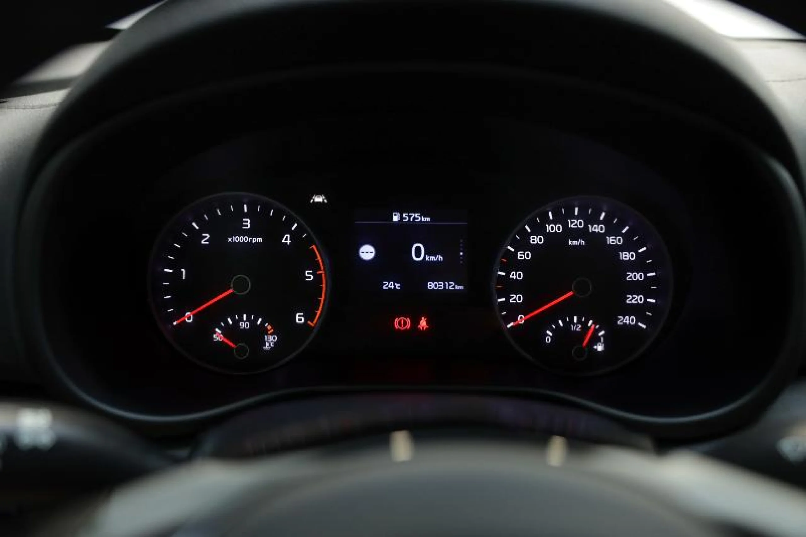 KIA SPORTAGE 1.6 MHEV DRIVE 100KW (136CV) 4X2 - Foto 20