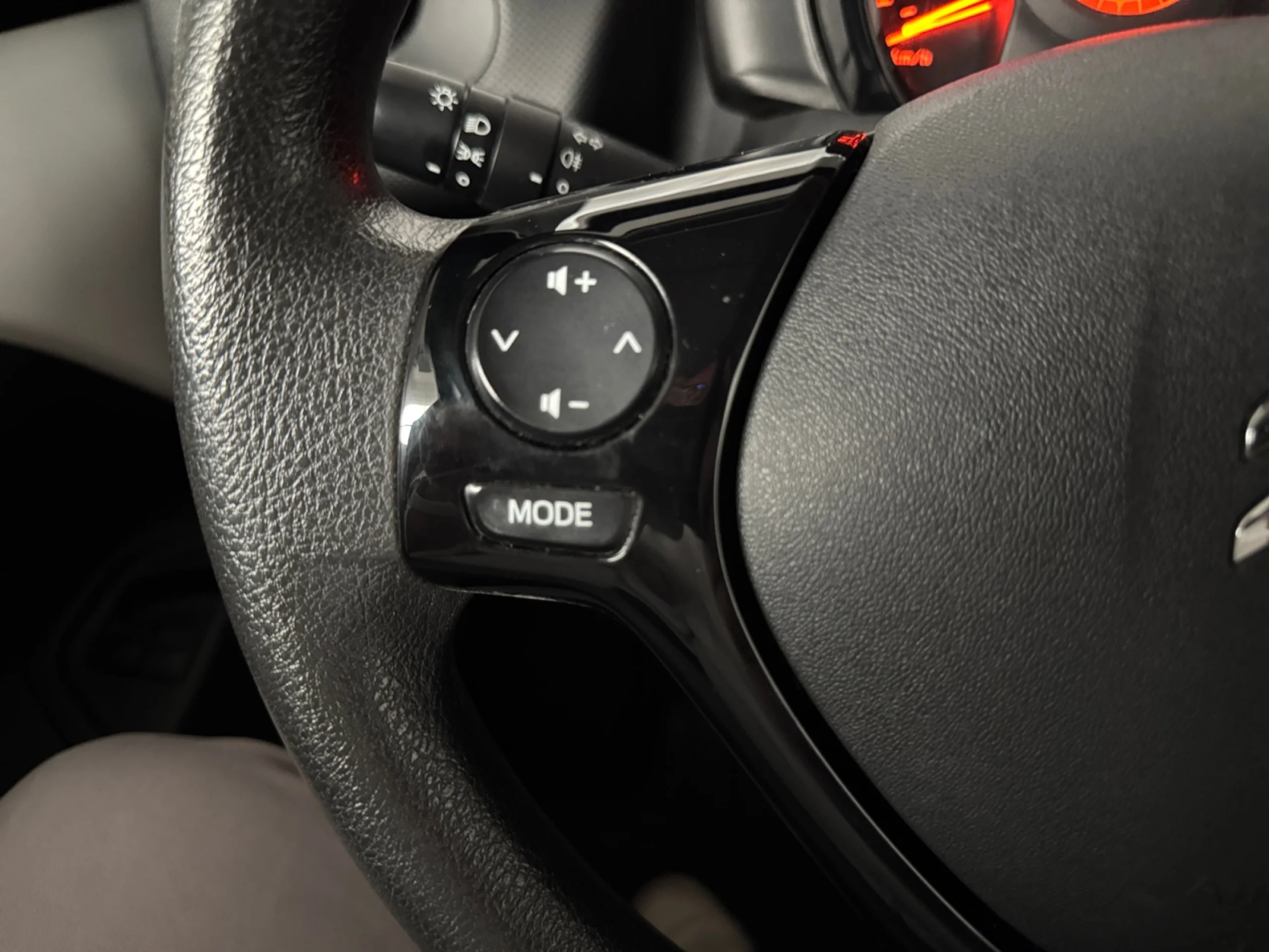 CITROEN C1 VTI 53KW (72CV) S&S FEEL - Foto 14