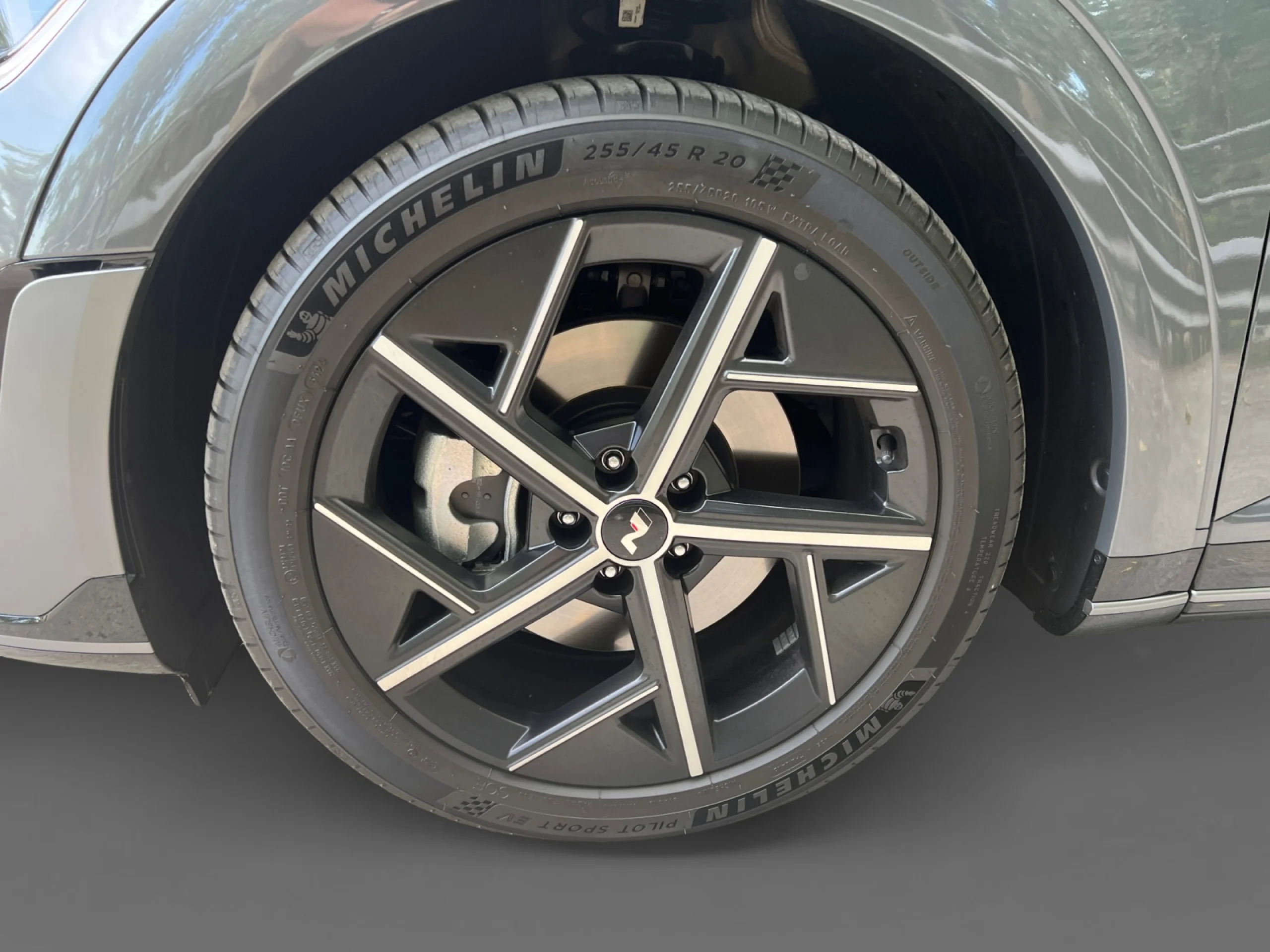 HYUNDAI IONIQ 5 84KWH 168KW (228CV) N LINE RWD - Foto 8