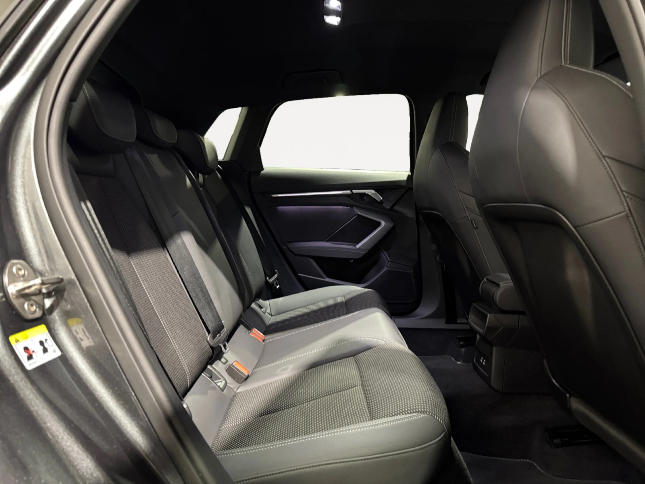 AUDI A3 SPORTBACK S LINE 35 TDI 110KW S TRONIC - Foto 6