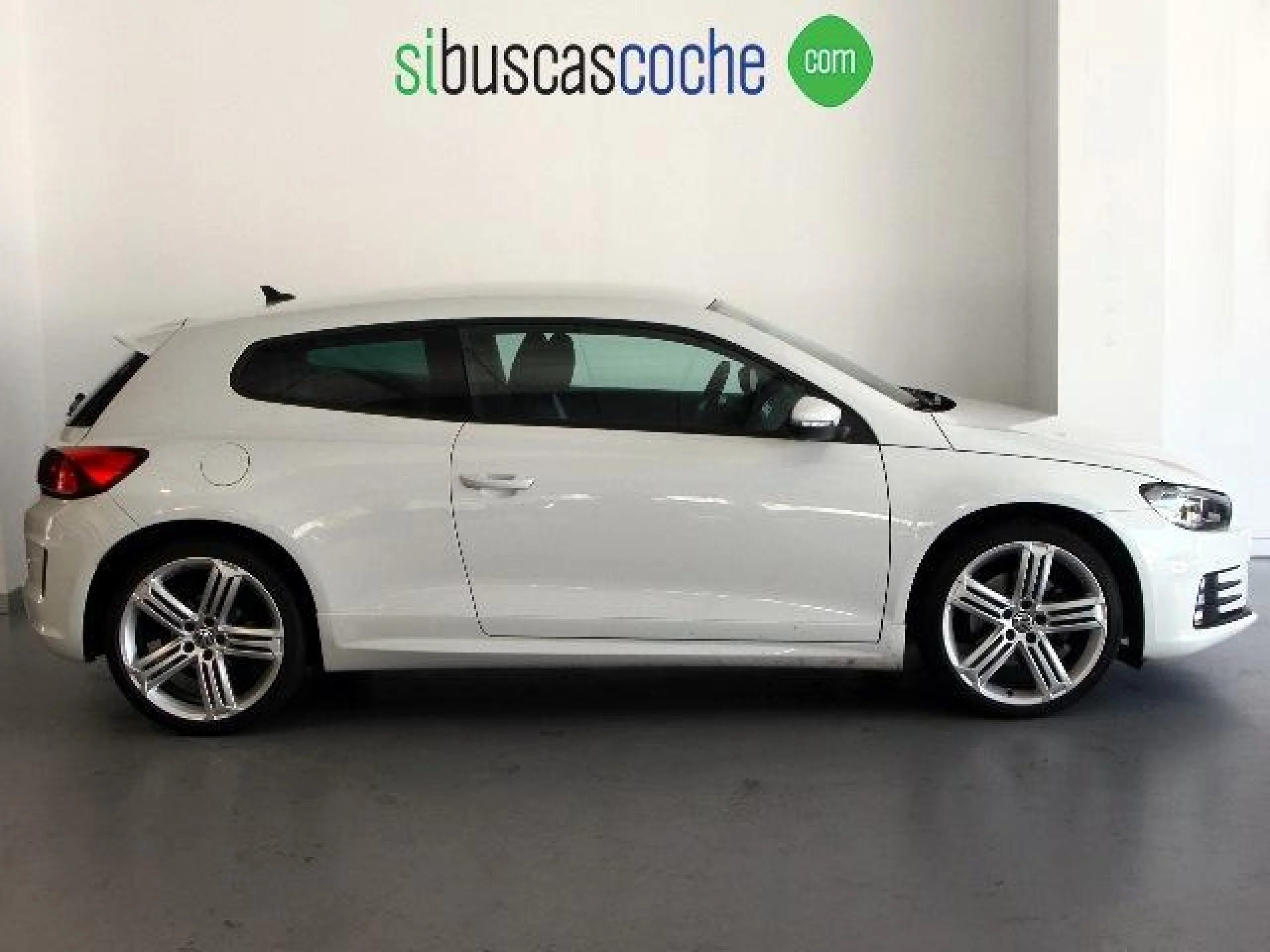 VOLKSWAGEN SCIROCCO 2.0 TSI 180CV DSG R LINE BMT - Foto 3