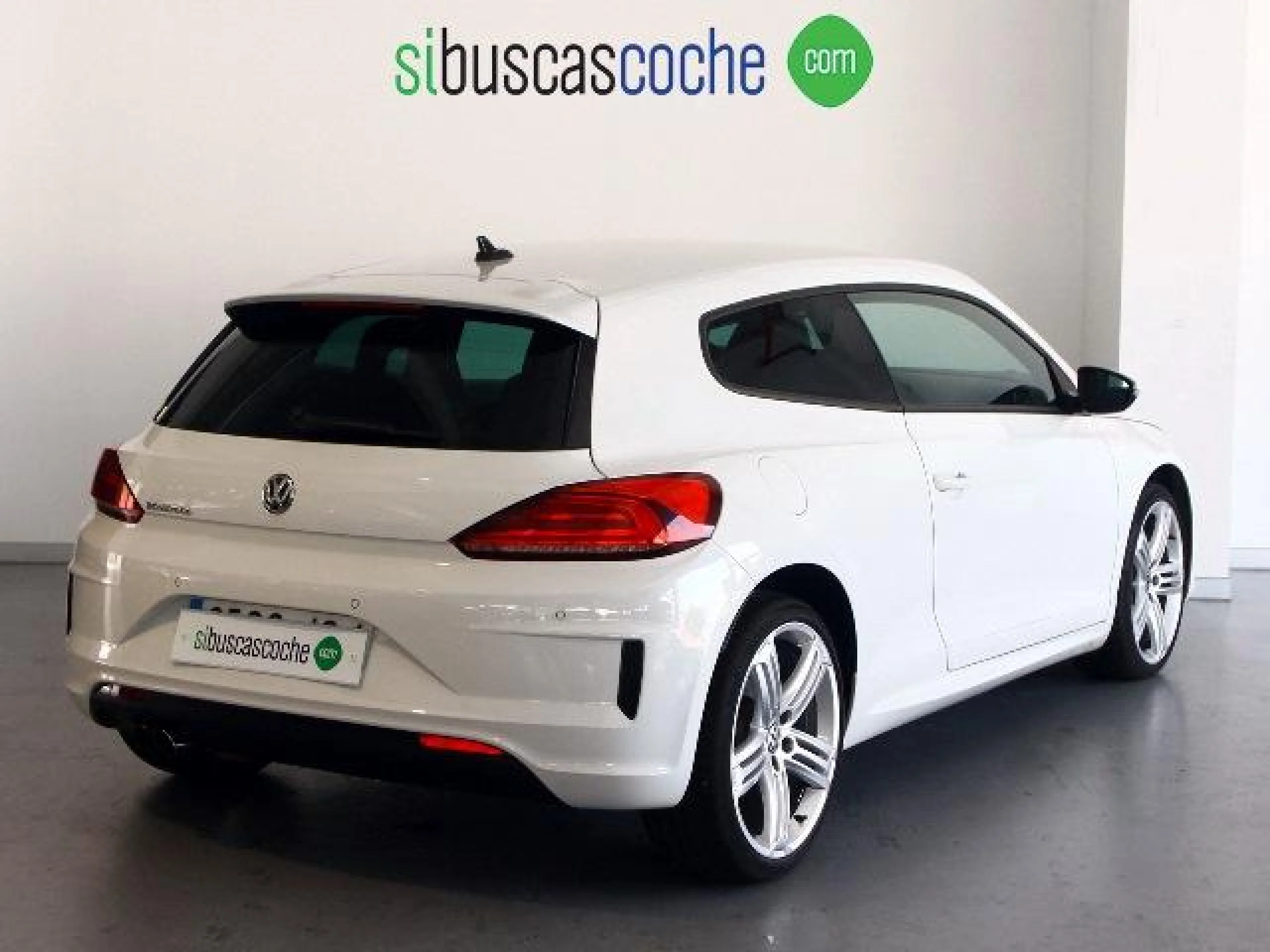 VOLKSWAGEN SCIROCCO 2.0 TSI 180CV DSG R LINE BMT - Foto 12