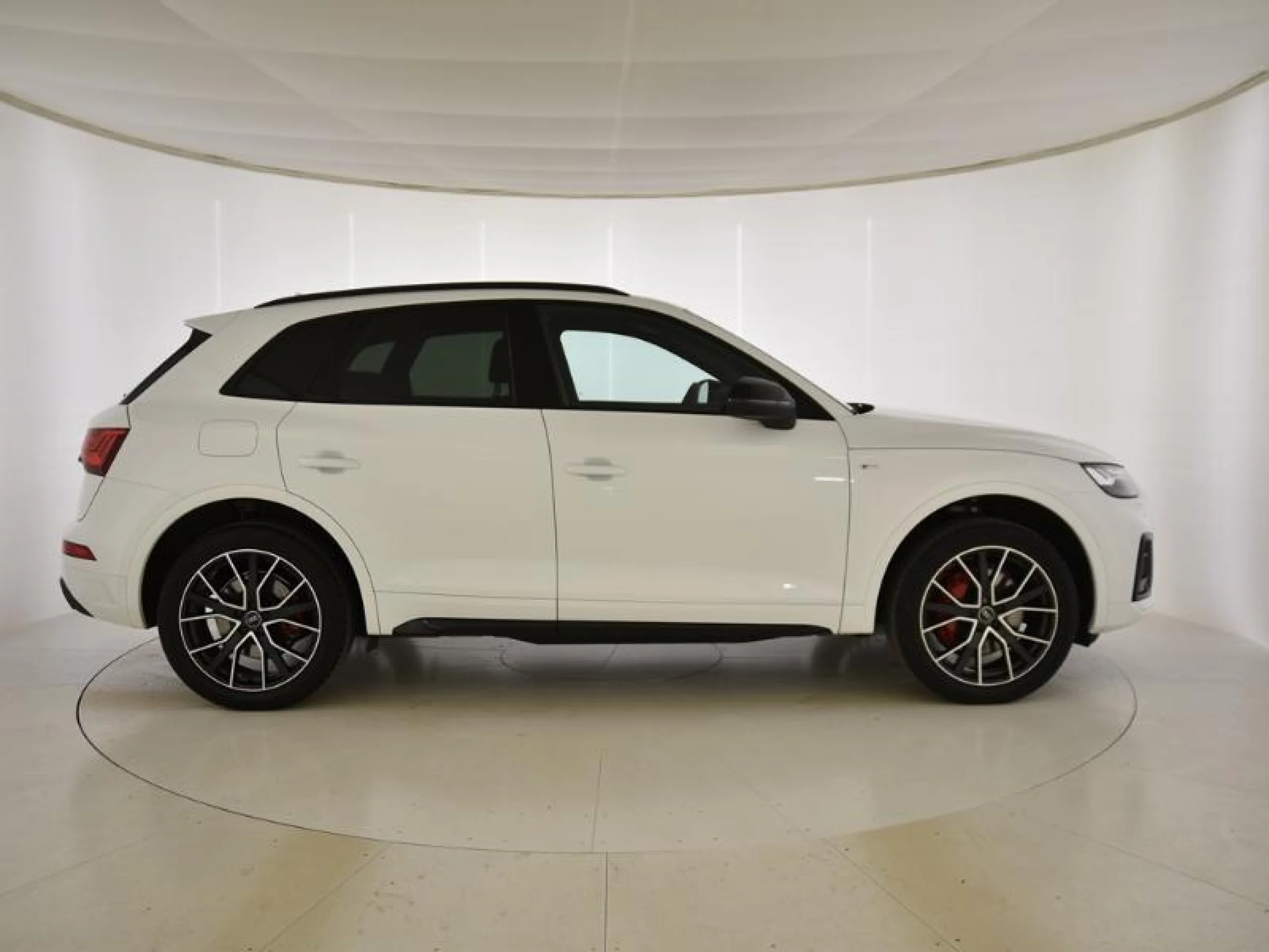 AUDI Q5 SPORTBACK BLACK LINE 50 TFSI E QUATTRO ULTRA - Foto 3