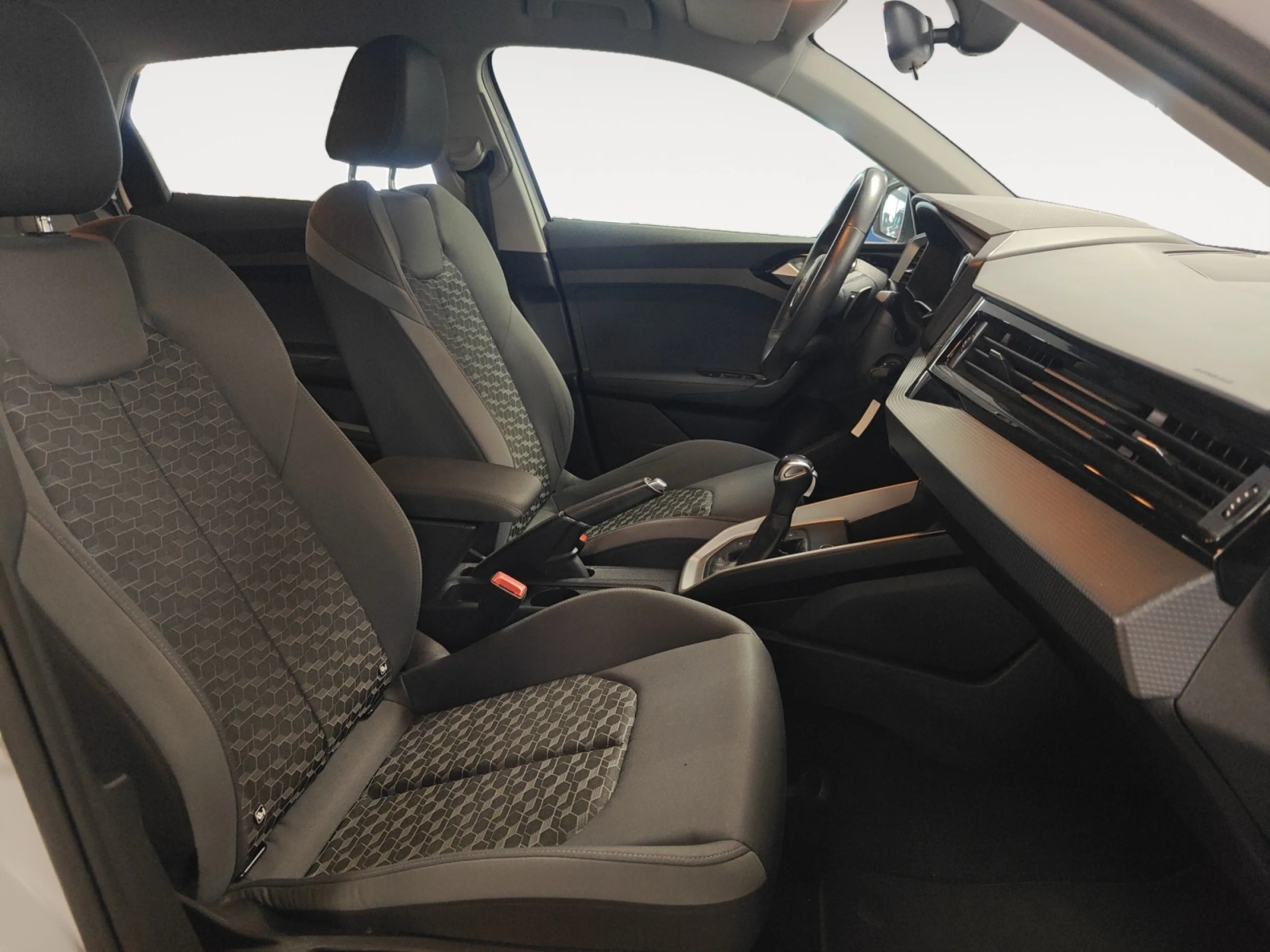 AUDI A1 SPORTBACK ADRENALIN 30 TFSI 81KW S TRON - Foto 9