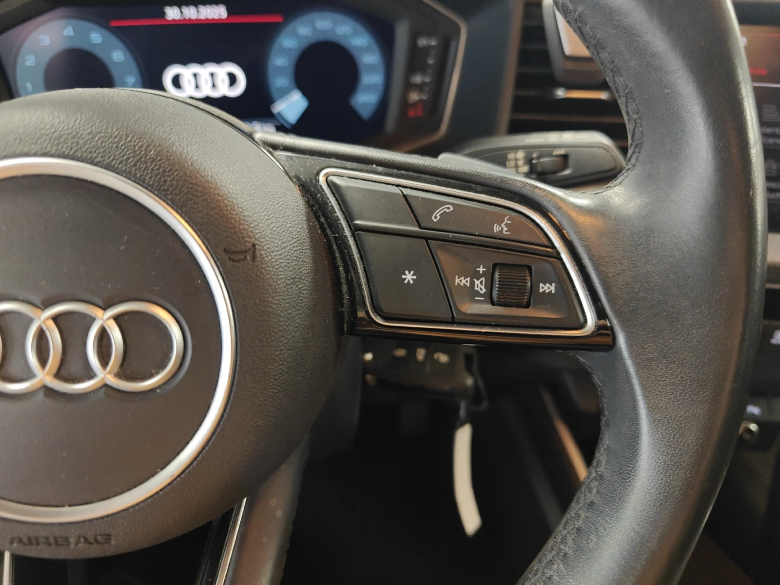 AUDI A1 SPORTBACK ADRENALIN 30 TFSI 81KW S TRON - Foto 13