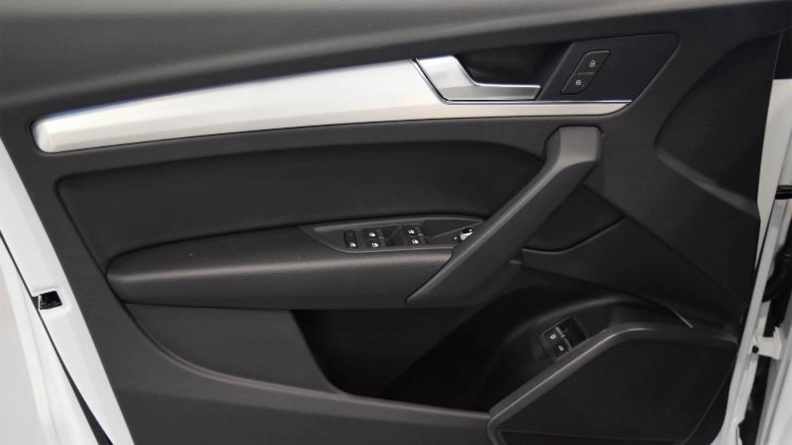 AUDI Q5 BLACK LINE 50 TFSI E QUATTRO - Foto 14
