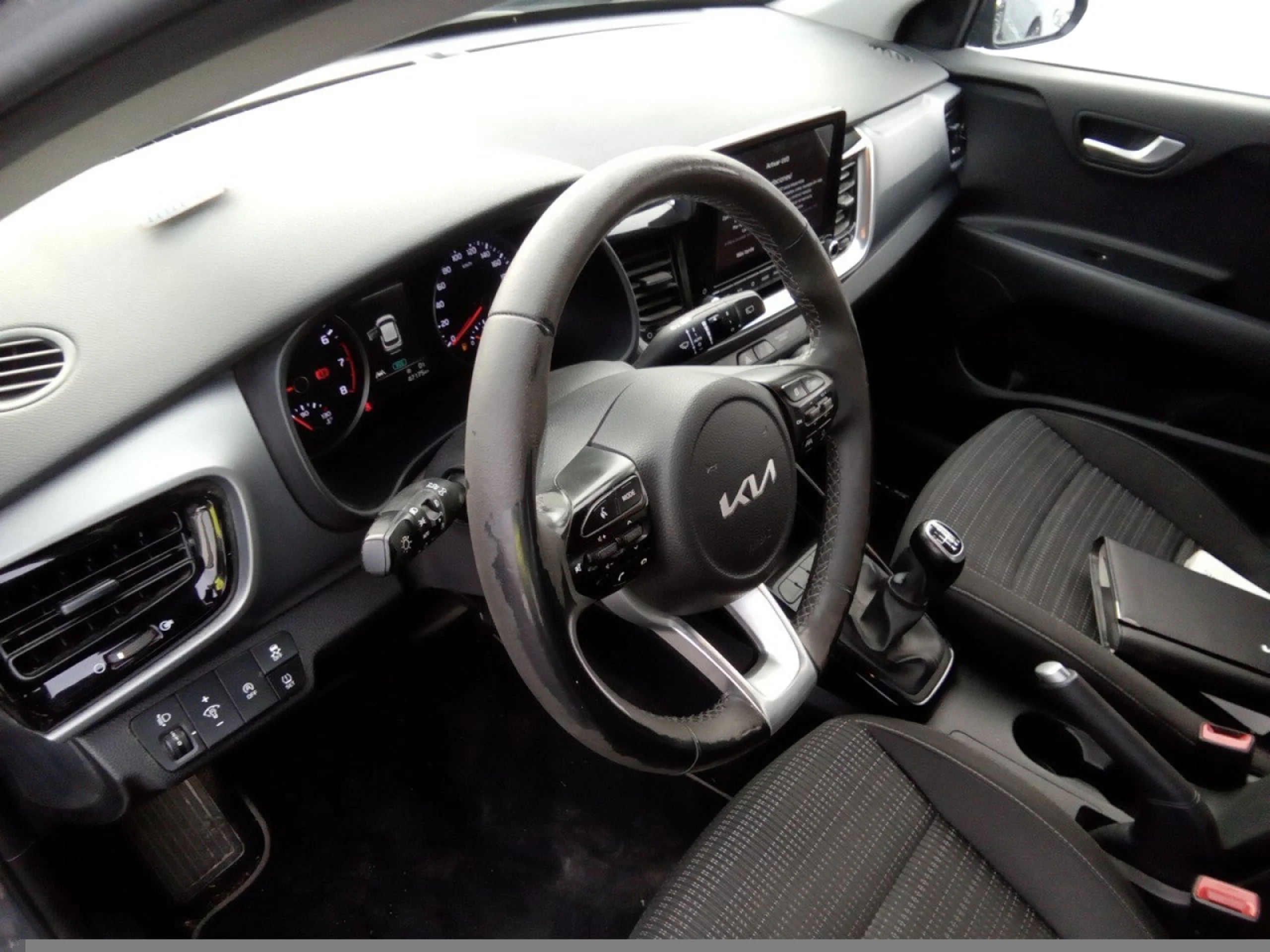 KIA STONIC 1.0 T GDI 88KW (120CV) MHEV IMT DRIVE - Foto 7