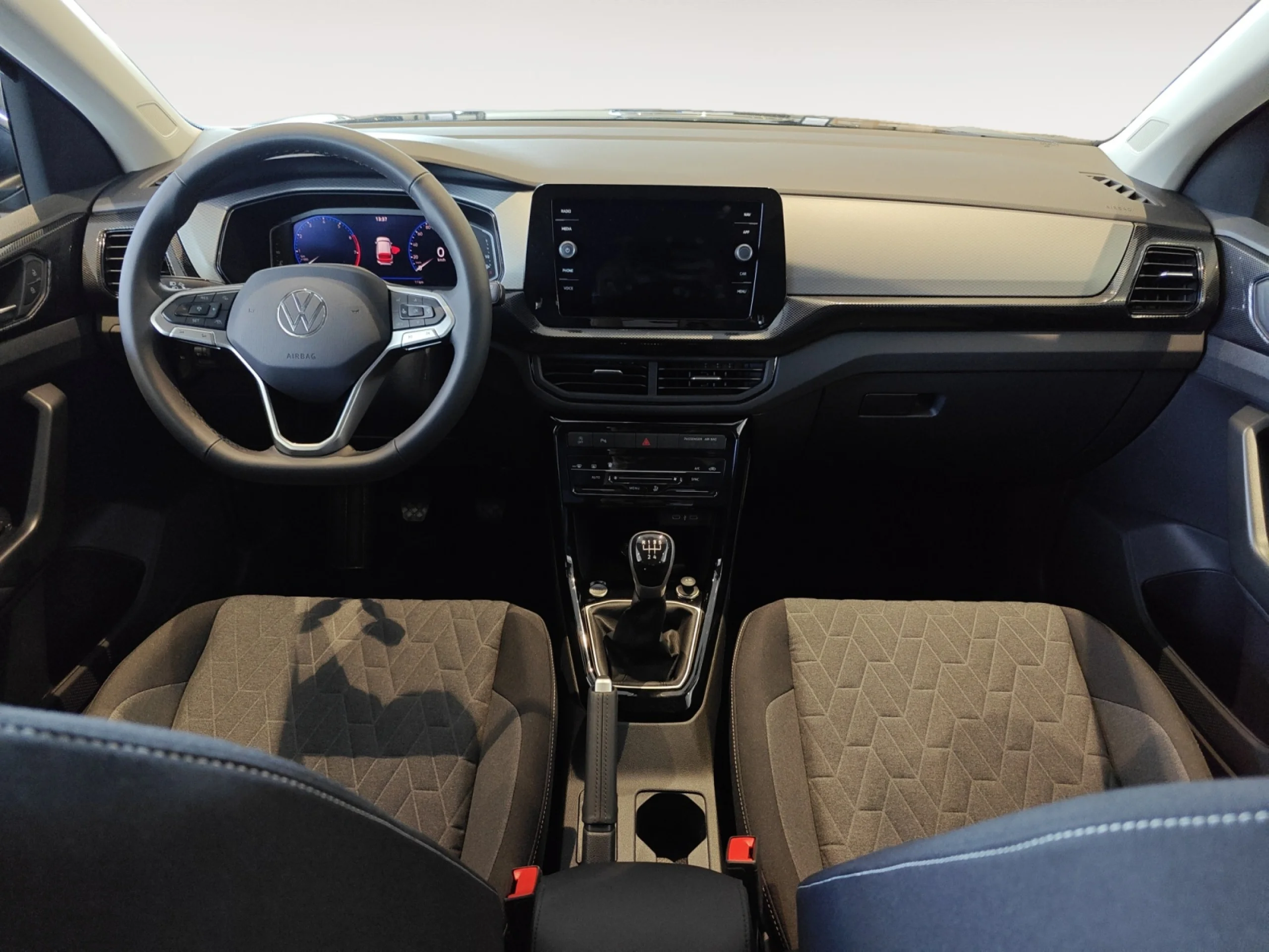 VOLKSWAGEN T CROSS T CROSS MÁS  1.0 TSI 70 KW (95 CV)  5 VEL. - Foto 4