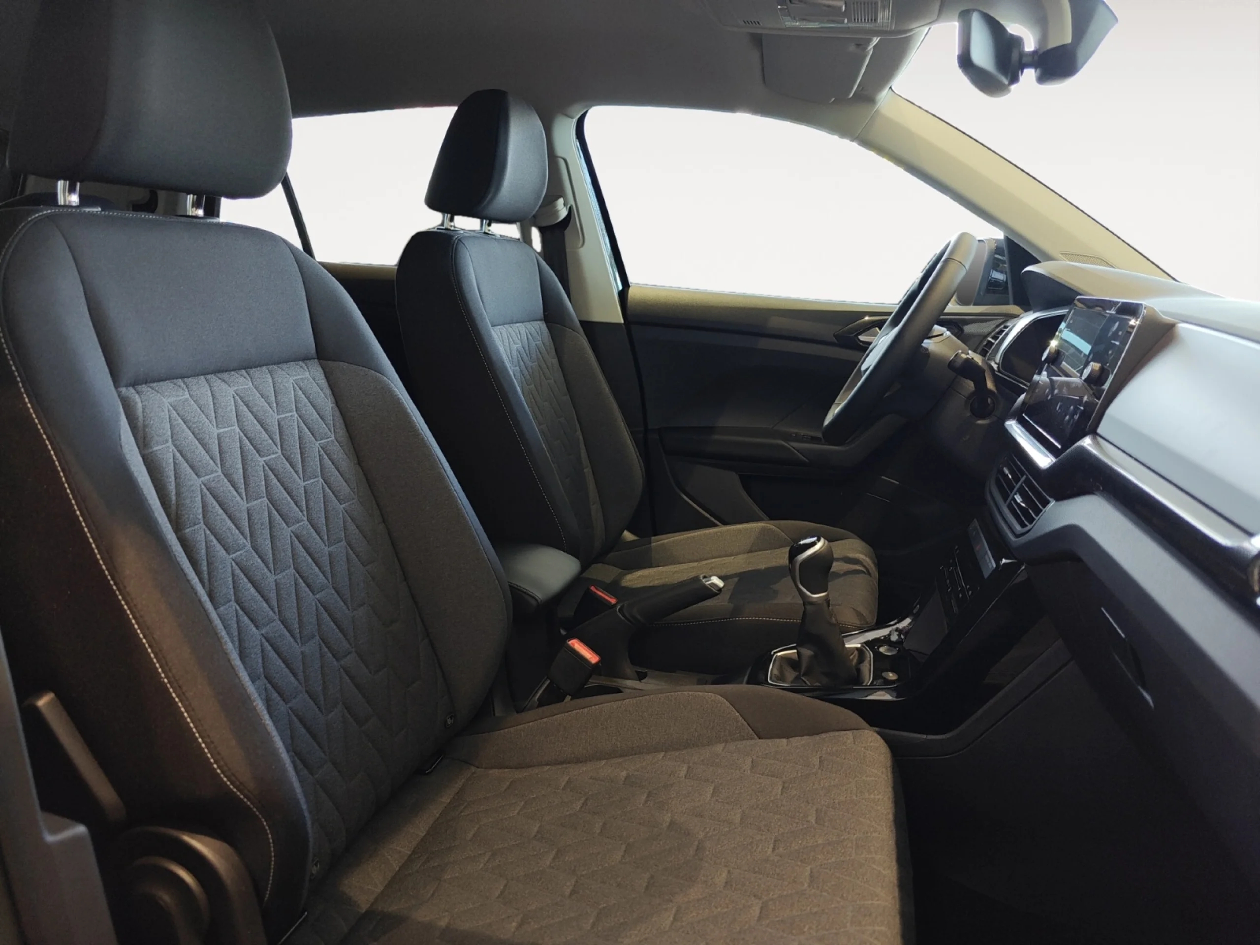 VOLKSWAGEN T CROSS T CROSS MÁS  1.0 TSI 70 KW (95 CV)  5 VEL. - Foto 5