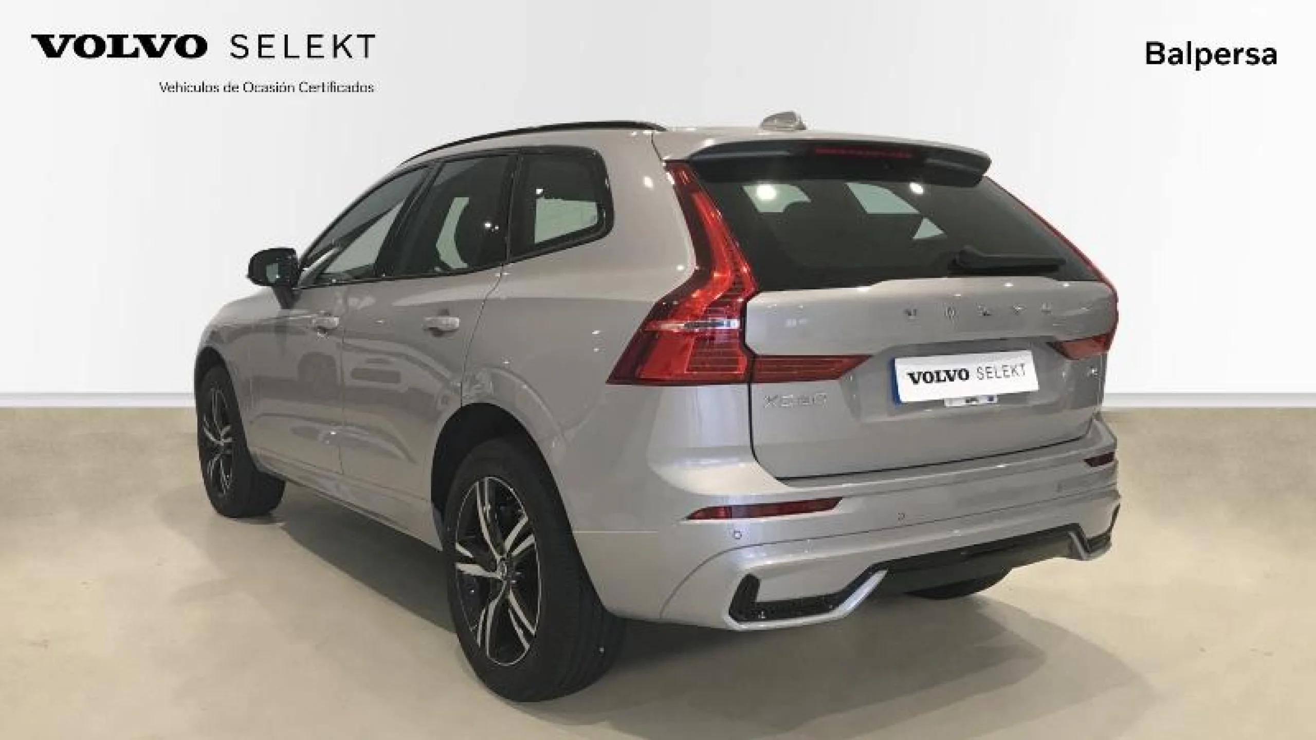 VOLVO XC60 2.0 B4 D R DESIGN AUTO - Foto 2