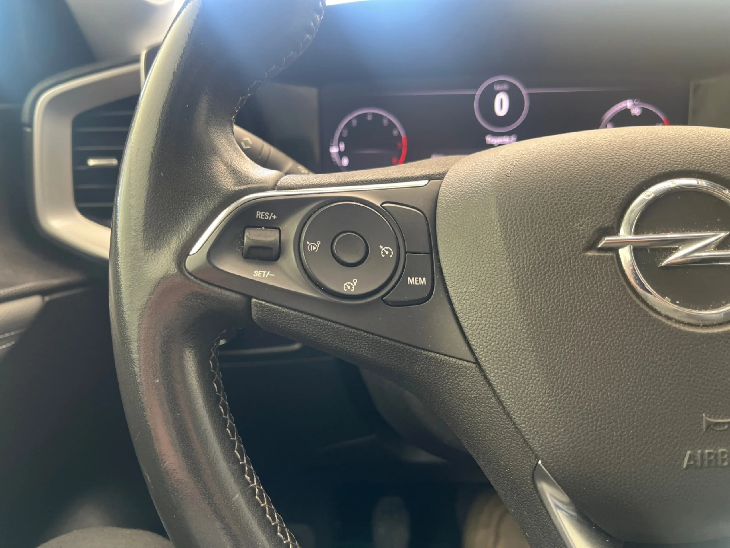 OPEL MOKKA 1.2 T 74KW (100 CV) EDITION - Foto 11