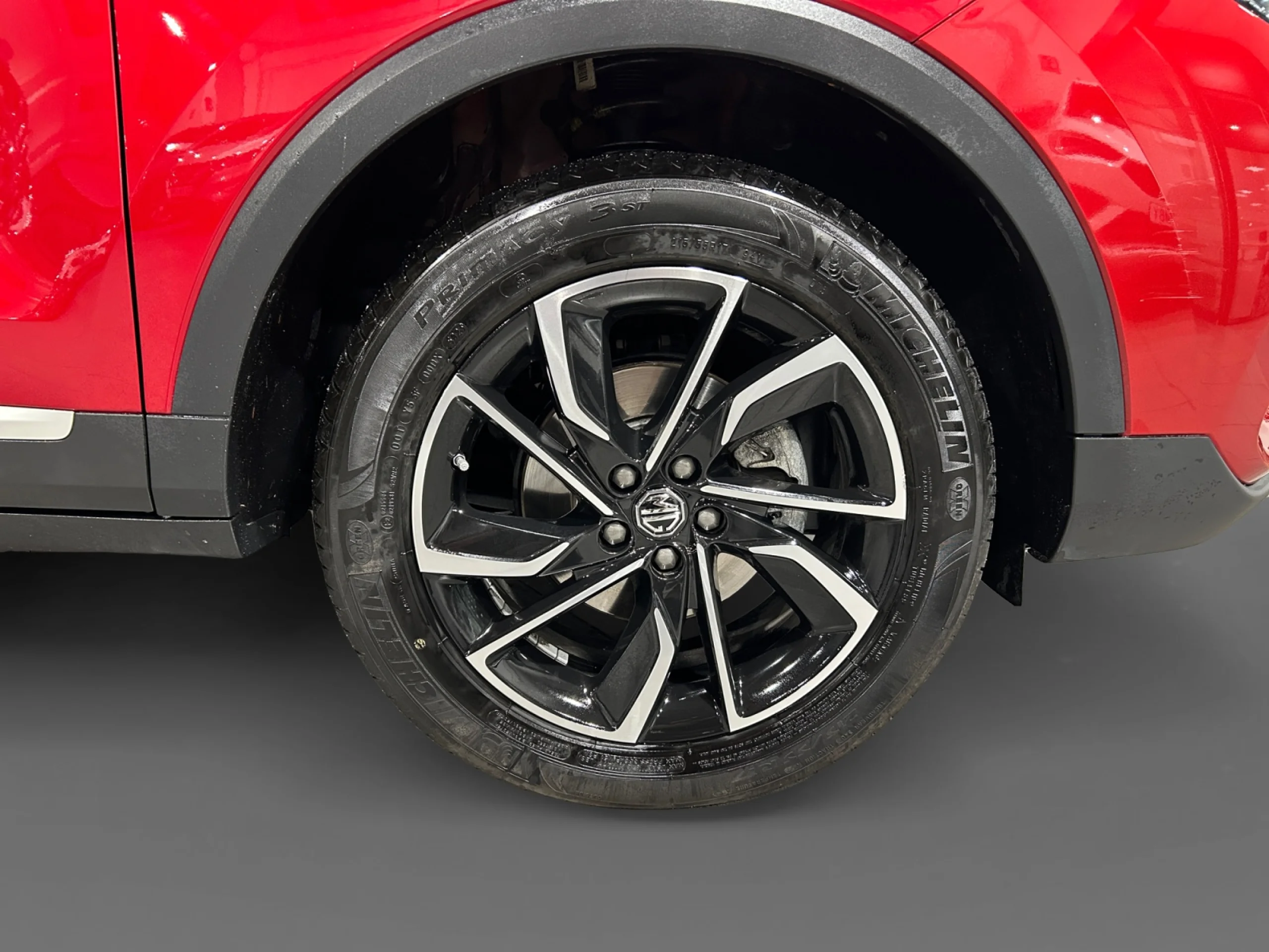 MG Zs 1.0T LUXURY - Foto 8