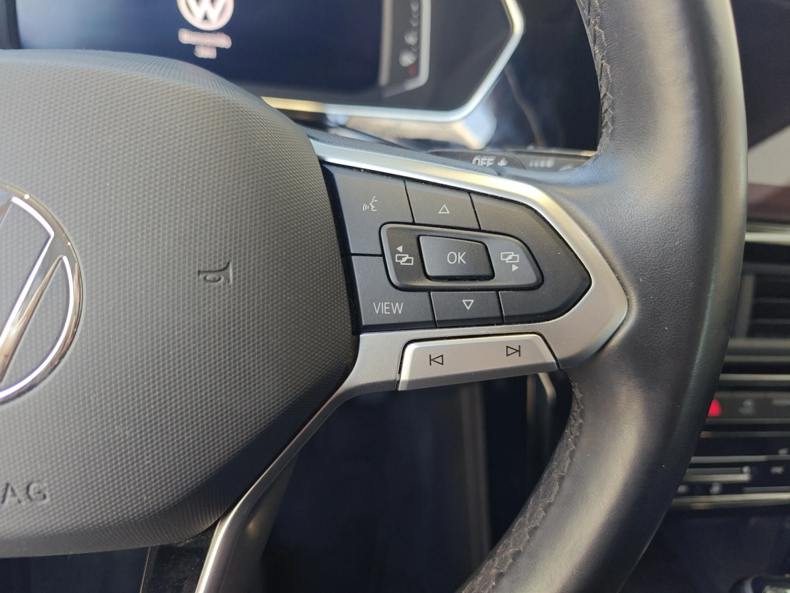 VOLKSWAGEN T CROSS SPORT 1.0 TSI 81KW (110CV) DSG - Foto 10