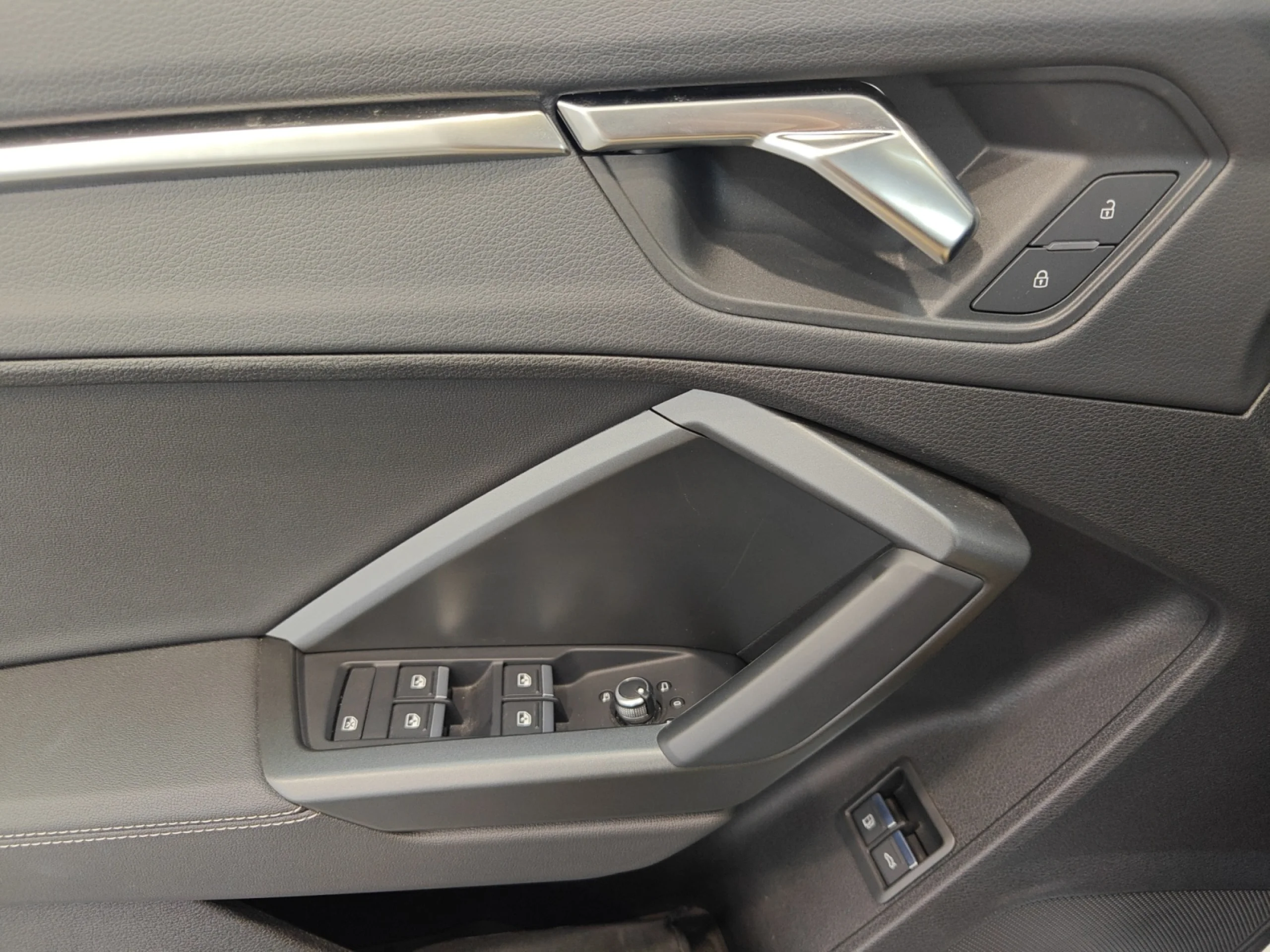 AUDI Q3 SPORTBACK 45 TFSI E 180KW S TRONIC S LINE - Foto 16