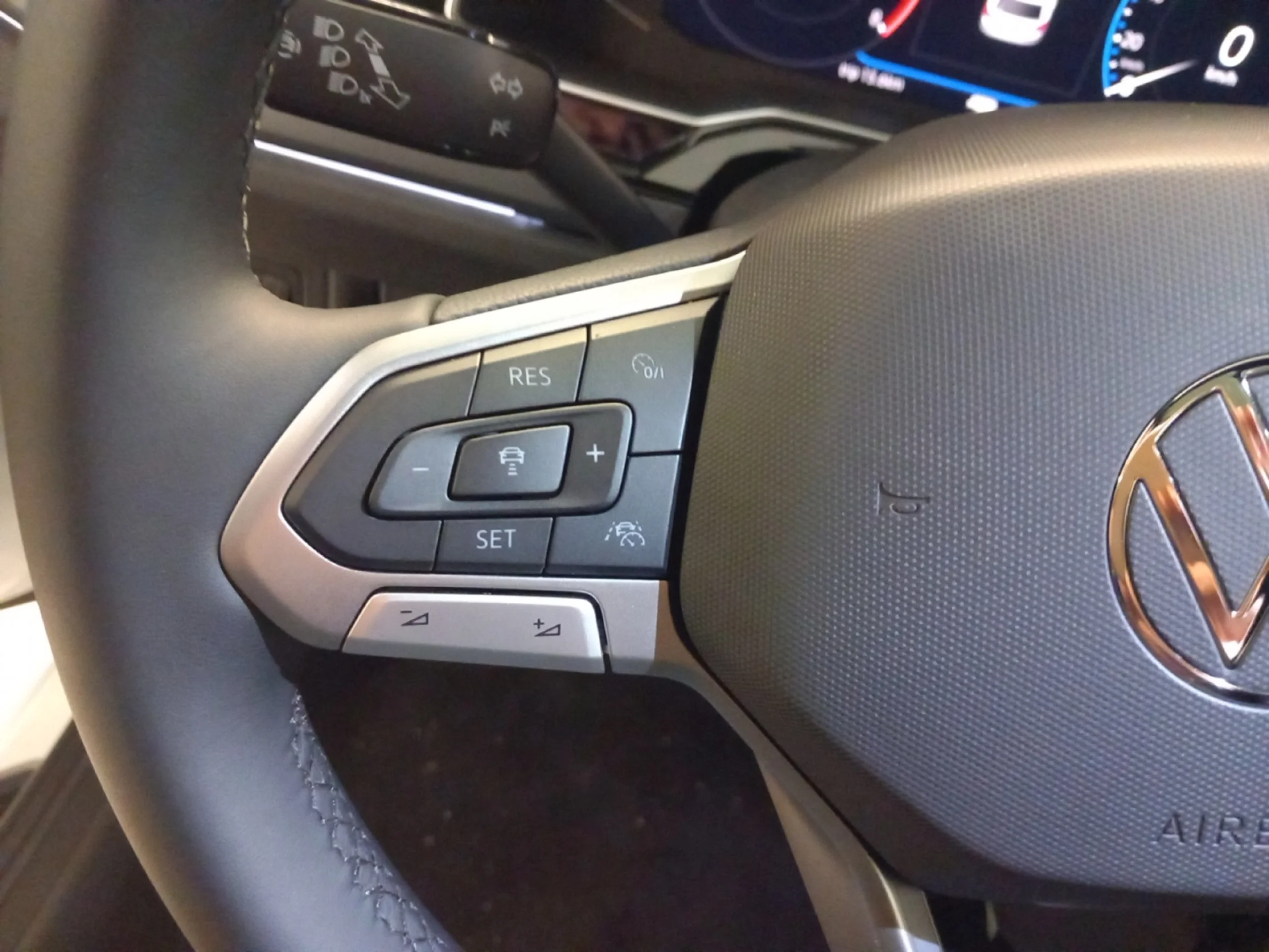 VOLKSWAGEN POLO R LINE 1.0 TSI 70KW (95CV) - Foto 11