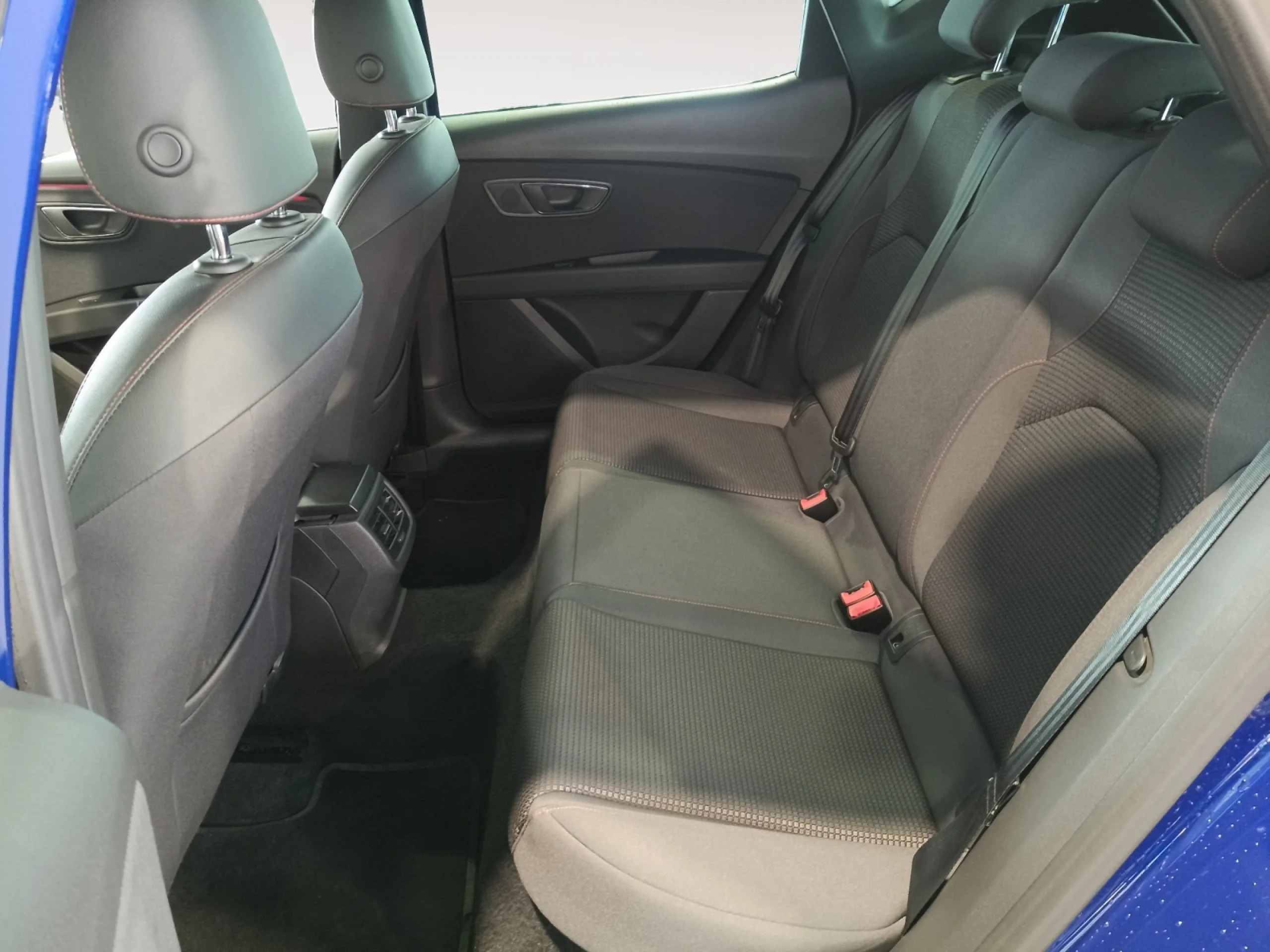 SEAT LEON 1.5 TSI 110KW ST&SP FR EDITION PLUS - Foto 6