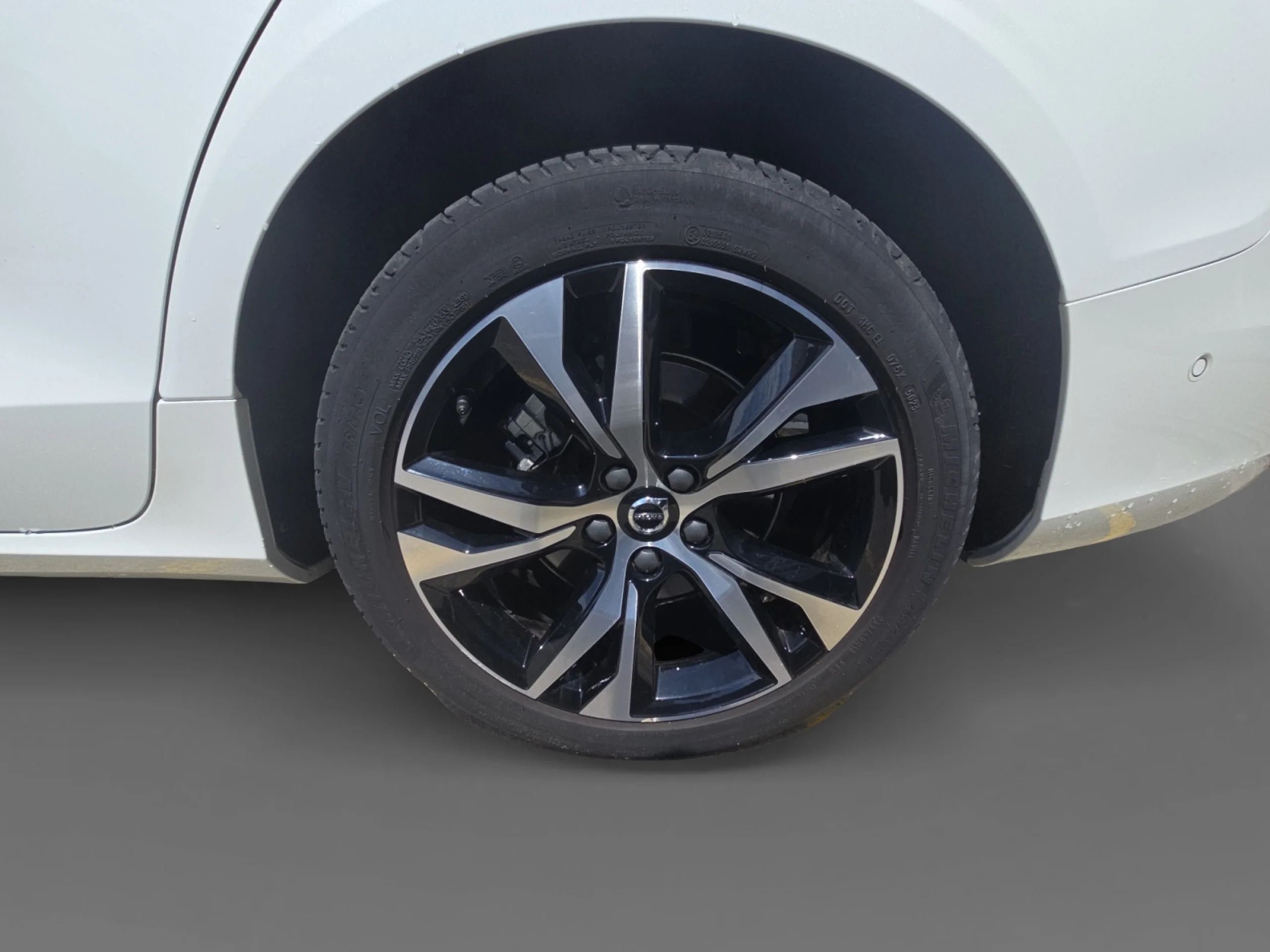 VOLVO V60 2.0 B4 (D) PLUS DARK AUTO - Foto 9